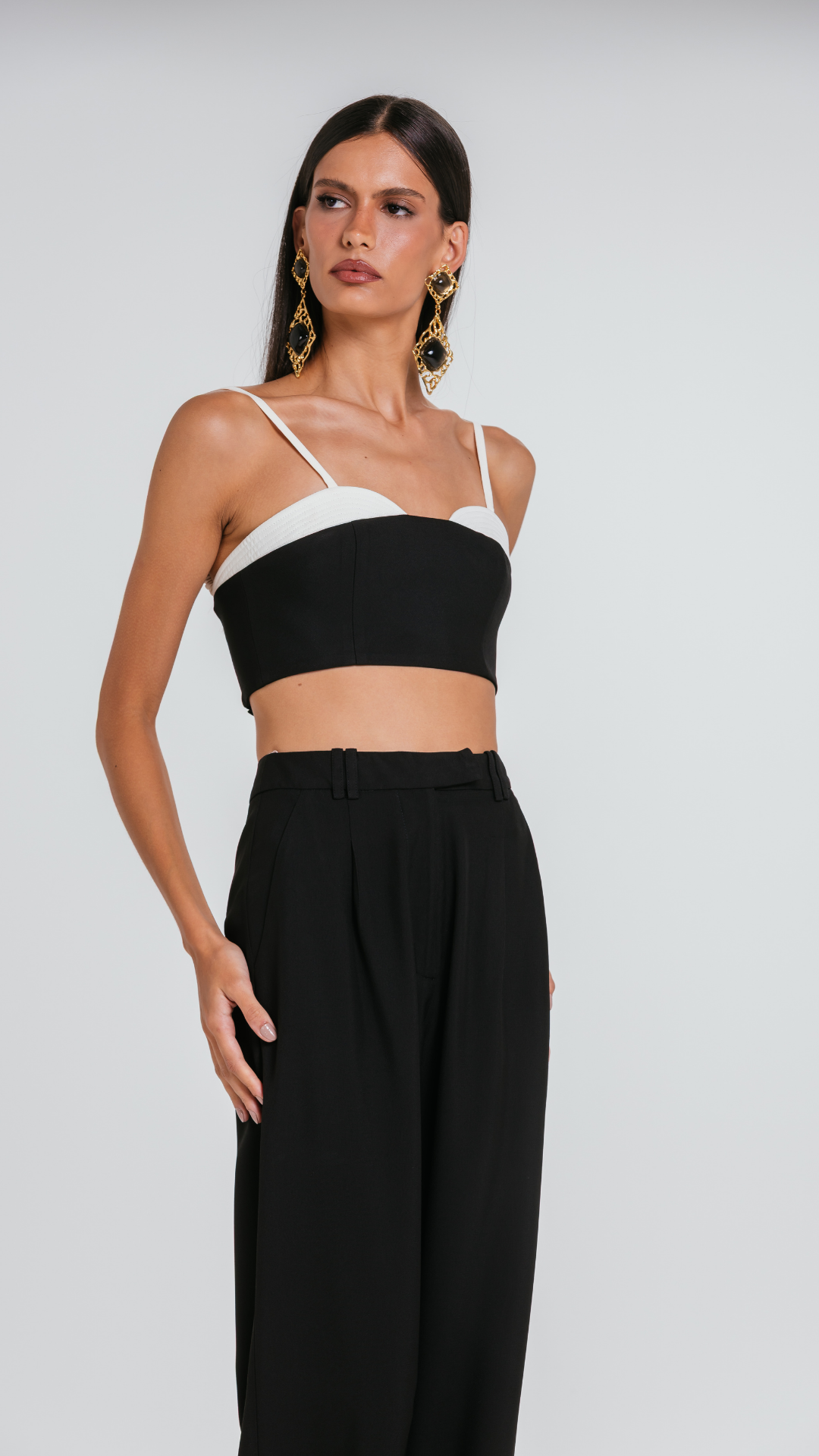 Top Cora Preto/Marfim