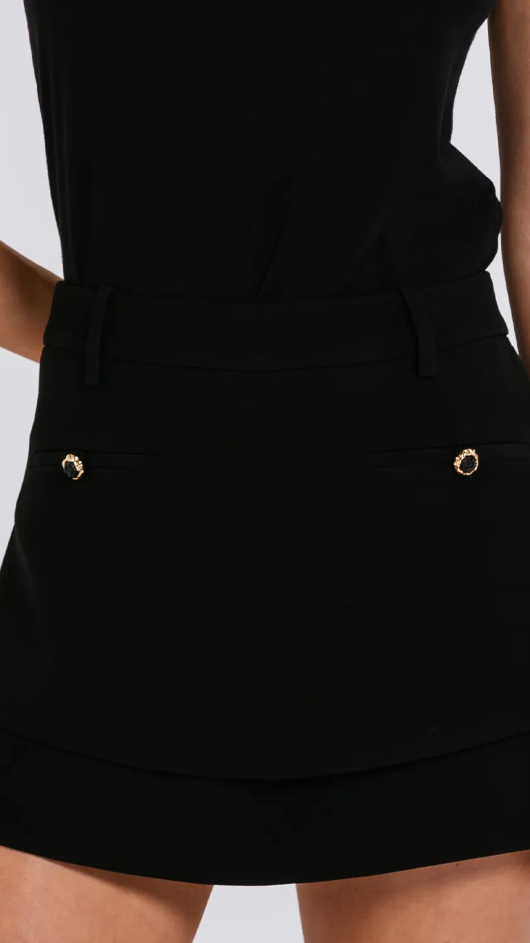 Short Saia Cora Preto