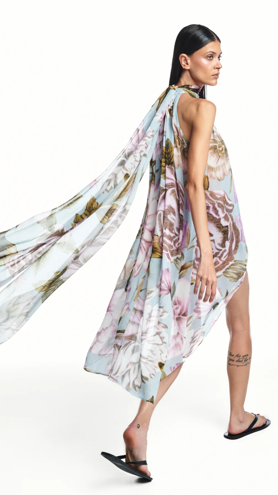 Blusa Gola Alta Mullet Floral Azul