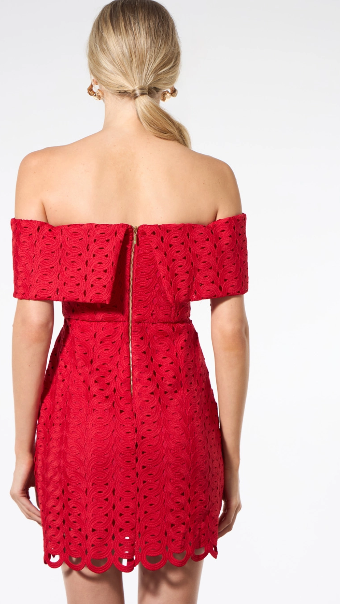 Vestido Curto Renda Elos Sparkl