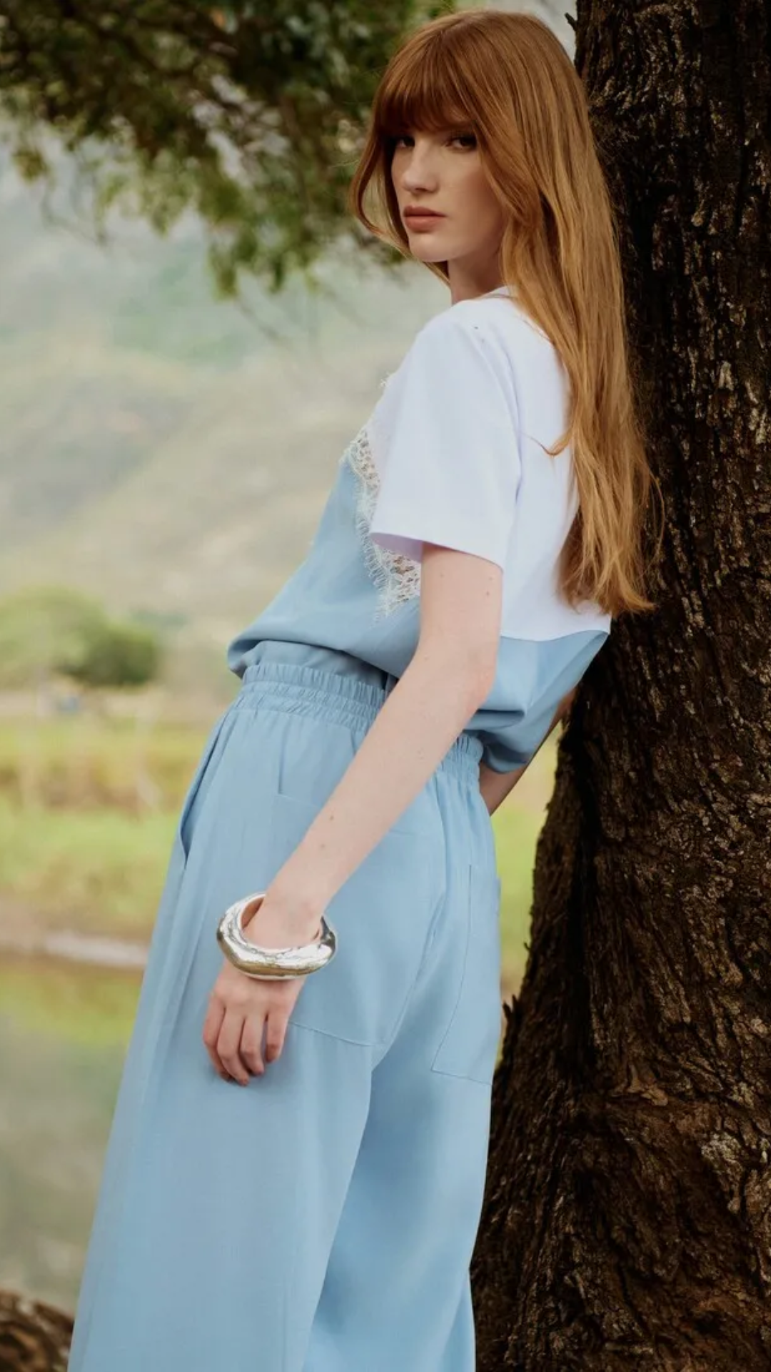 Conjunto Azul Candy Blusa Renda e Calça Jogger