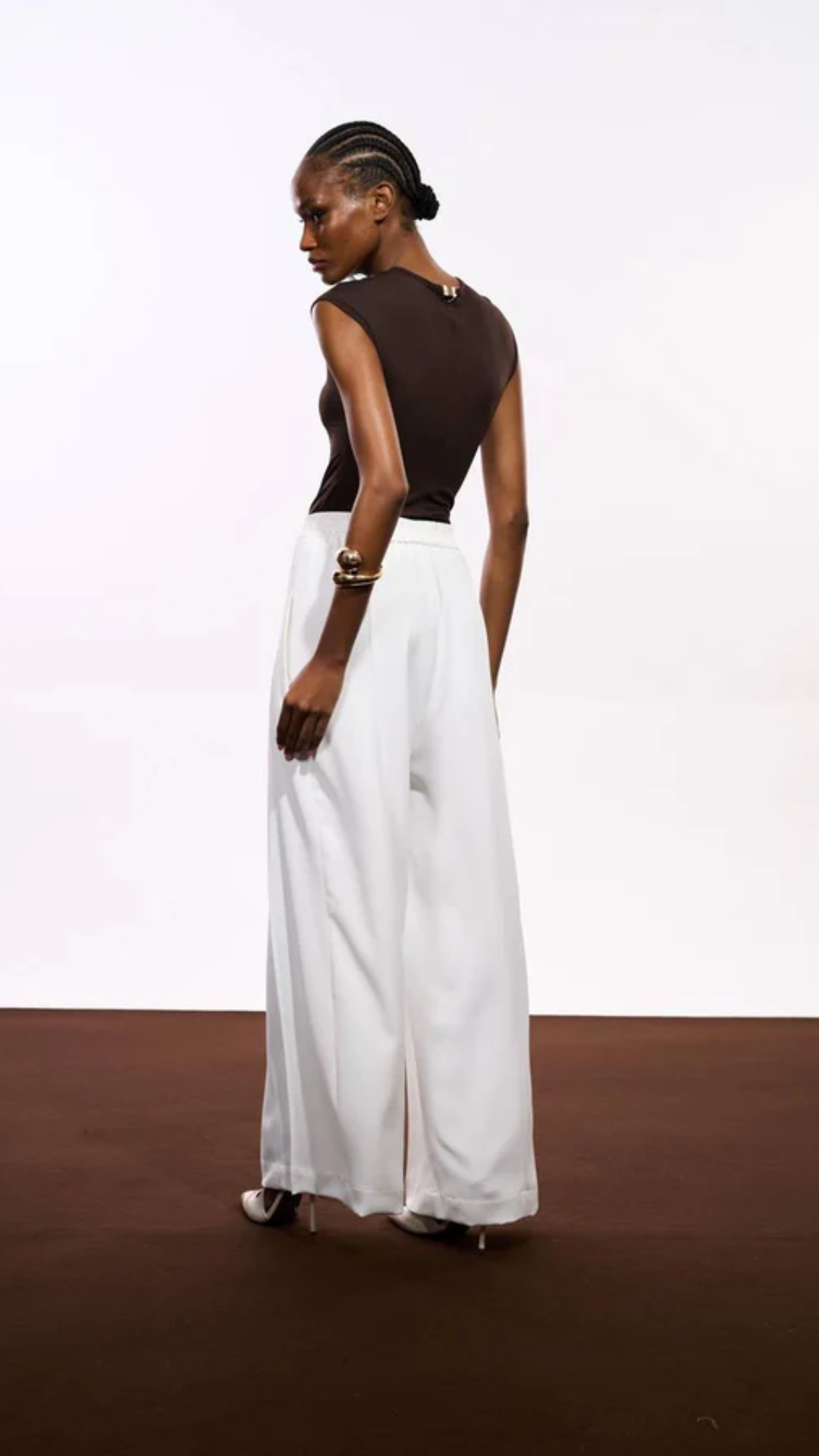 Blusa Básica De Malha Marrom