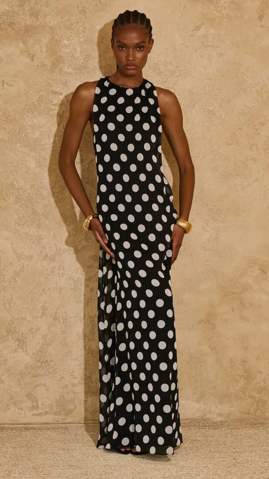 Vestido Poá Midi Decote Costas Metal