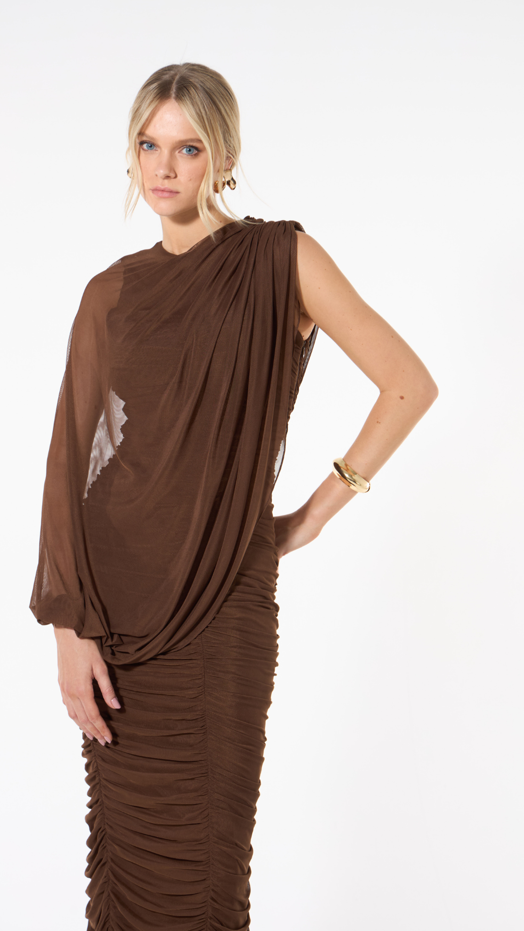 Vestido Midi Tule Marrom Choco