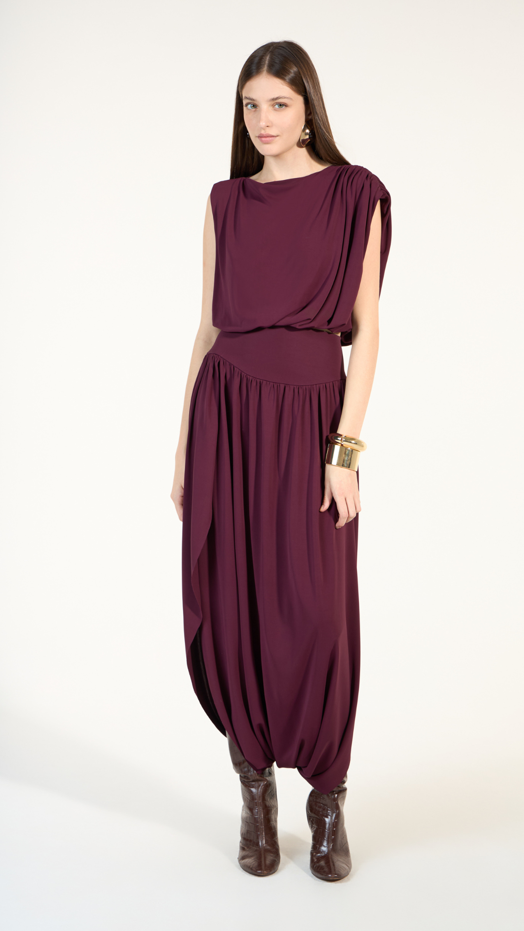 Conjunto Assimétrico Bordô Date