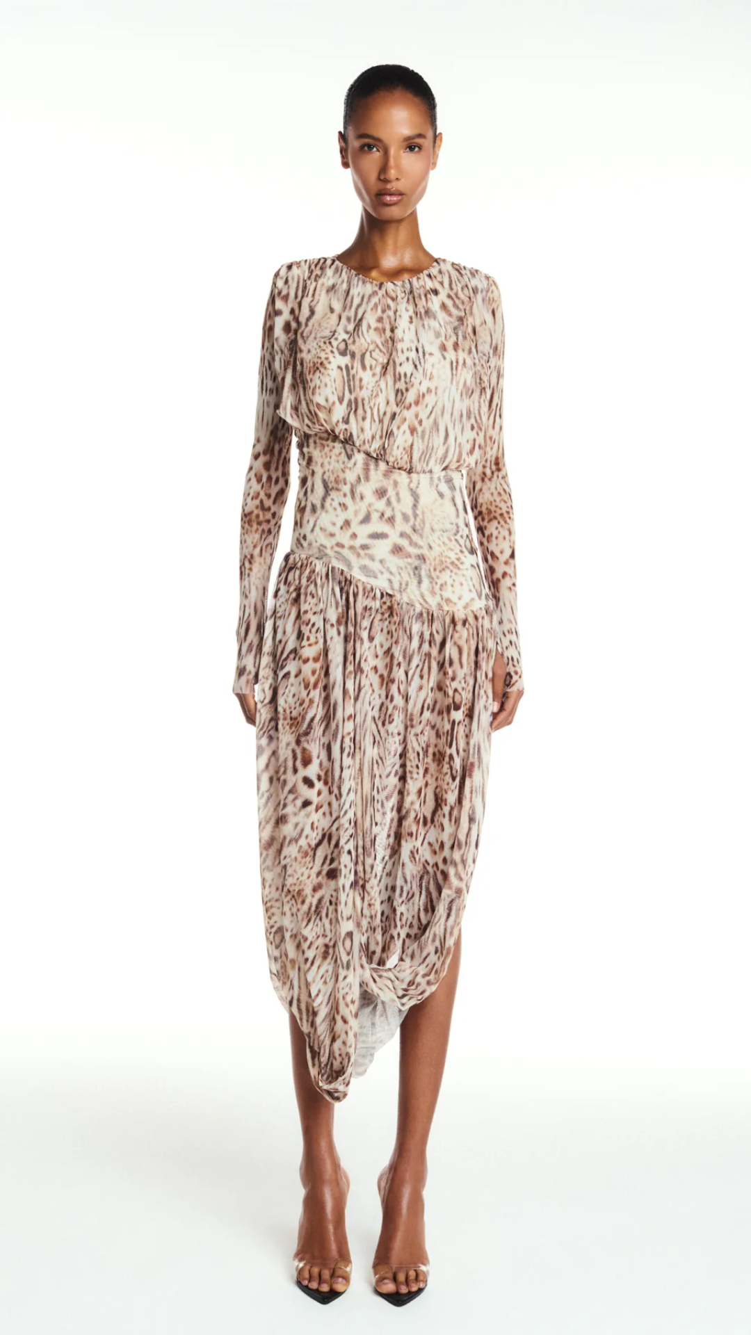 Vestido Longo Manga Longa Corpo Drapeado Tule Onça