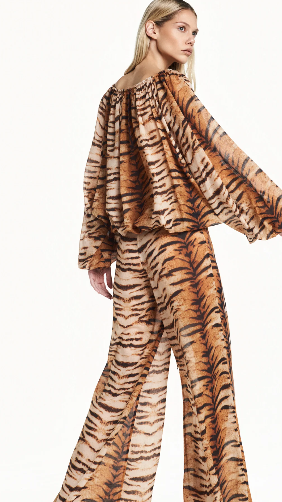 Calça Pantalona Tigre