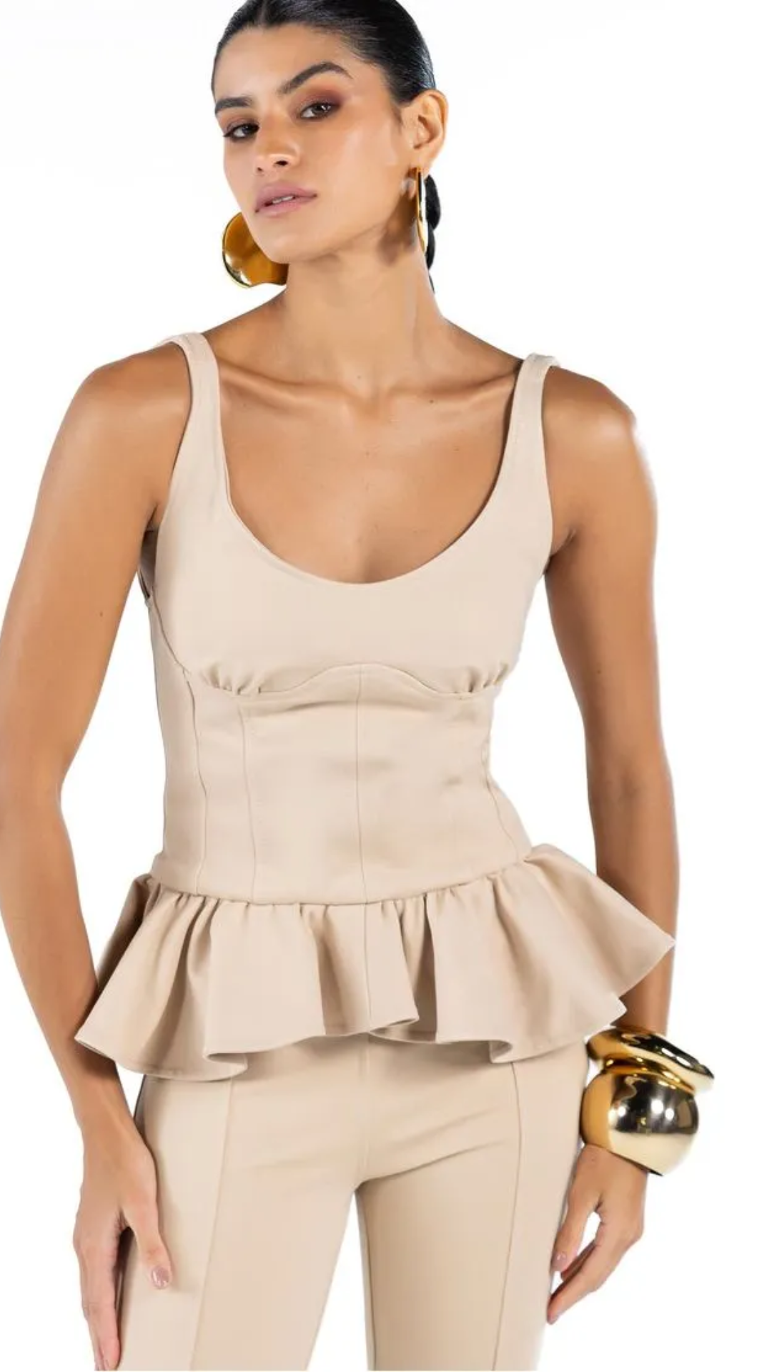 Conjunto Corset Peplum e Calça Corsário Bege