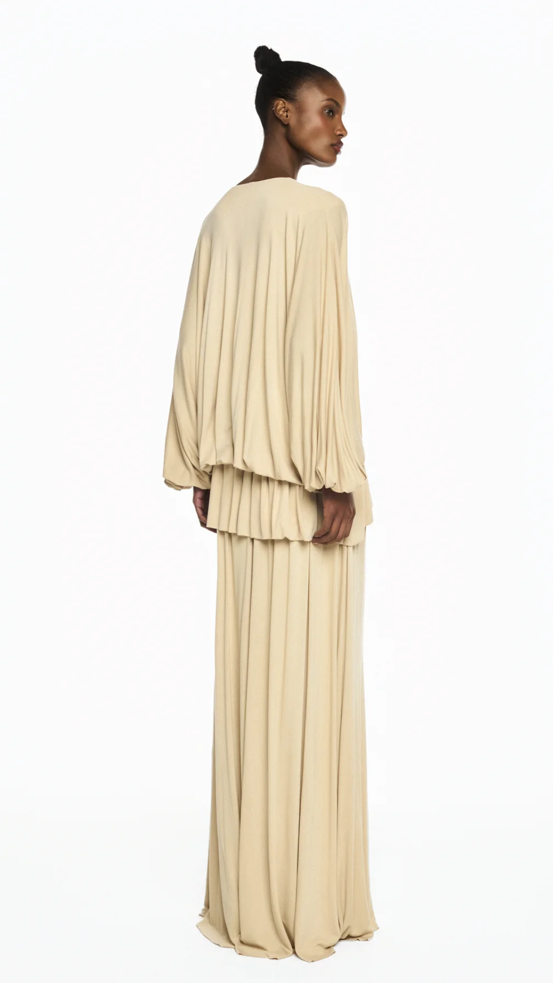 Vestido Longo Amplo Balonê Malha Bege