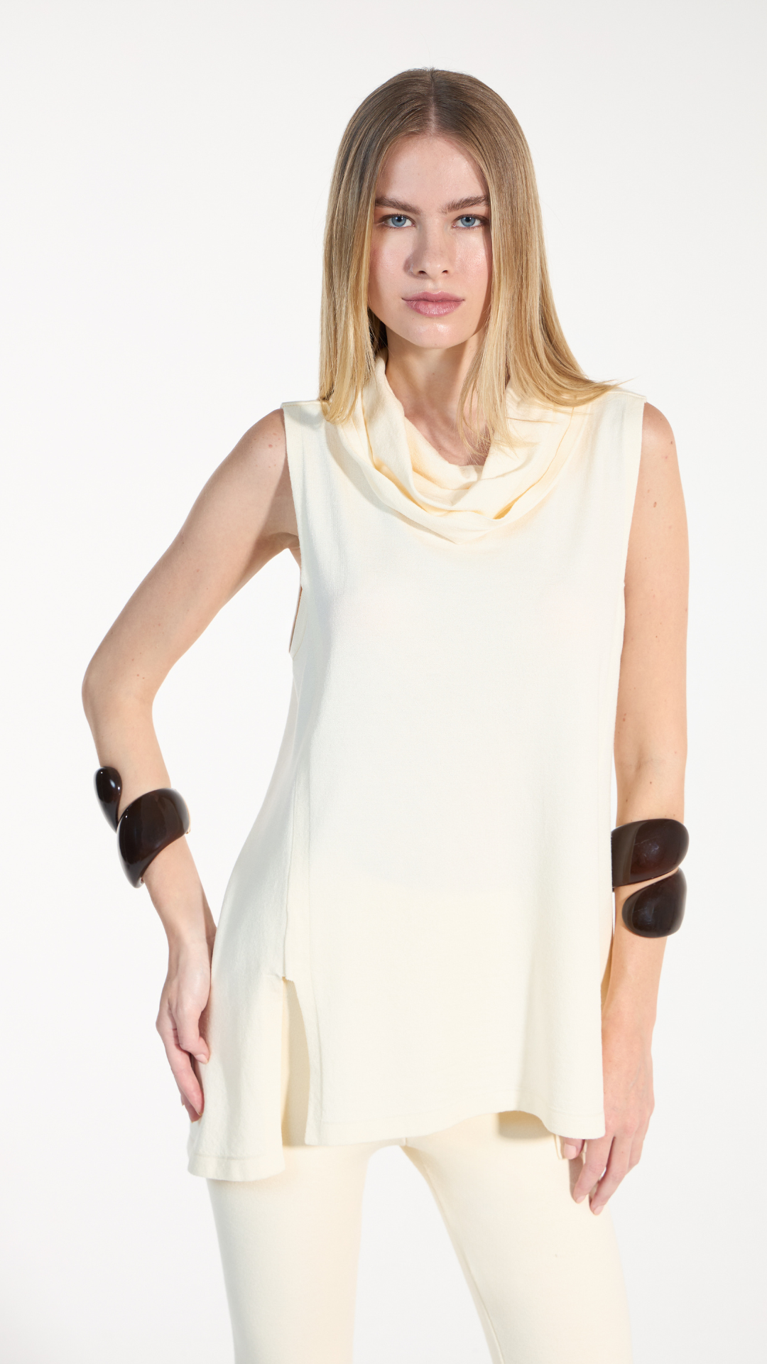 Conjunto Blusa e Calça Legging Bege Madeleine