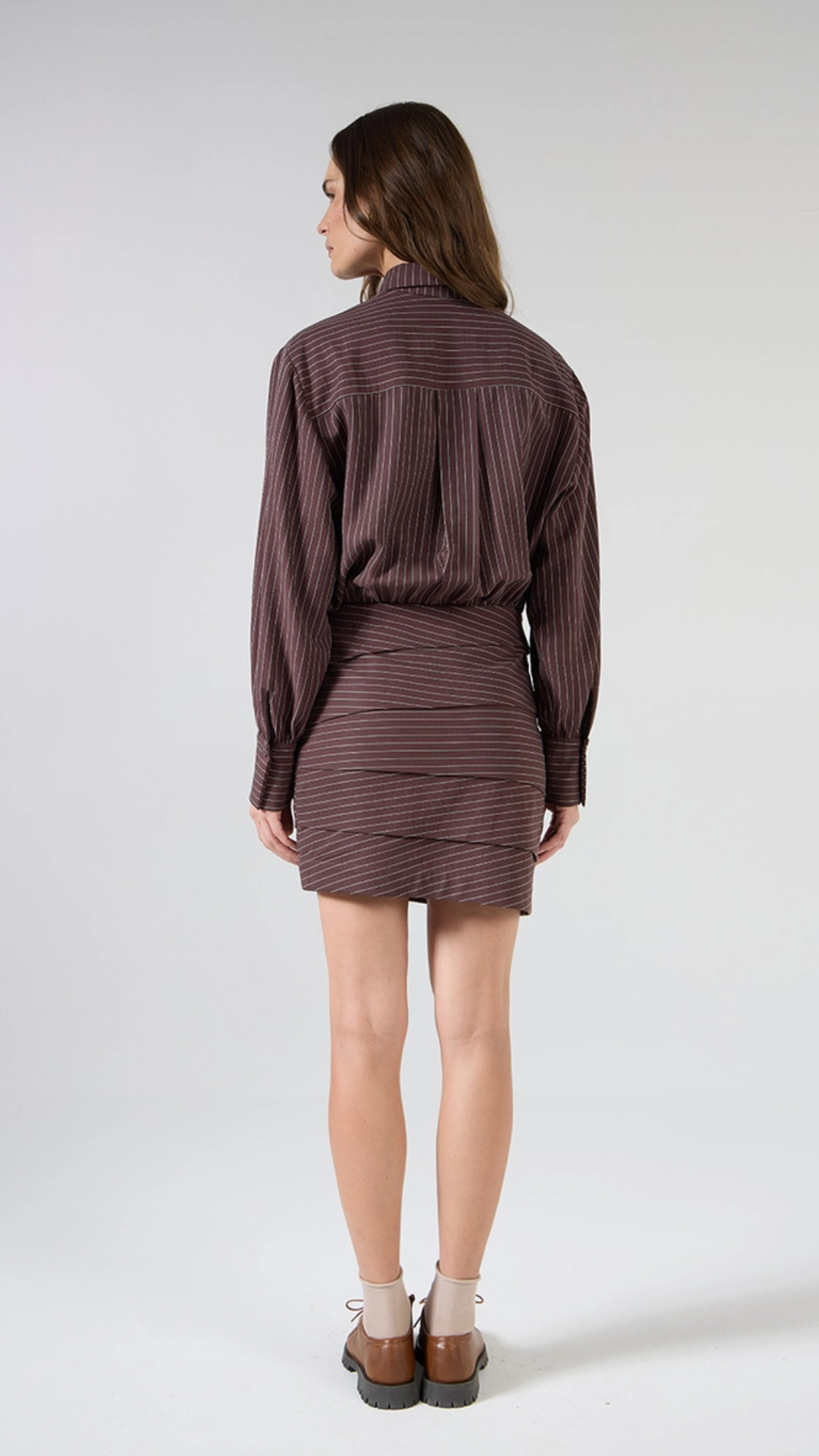 Vestido Curto Listras Marrom Netherlands