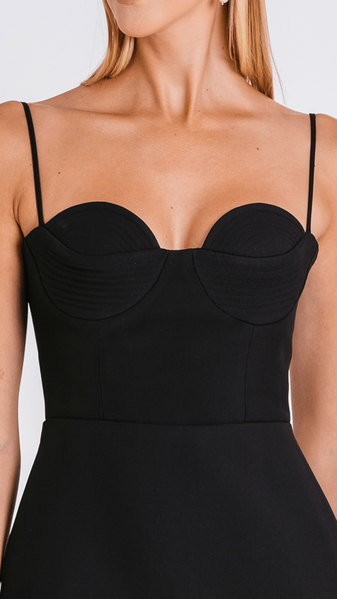 Vestido Corina Preto