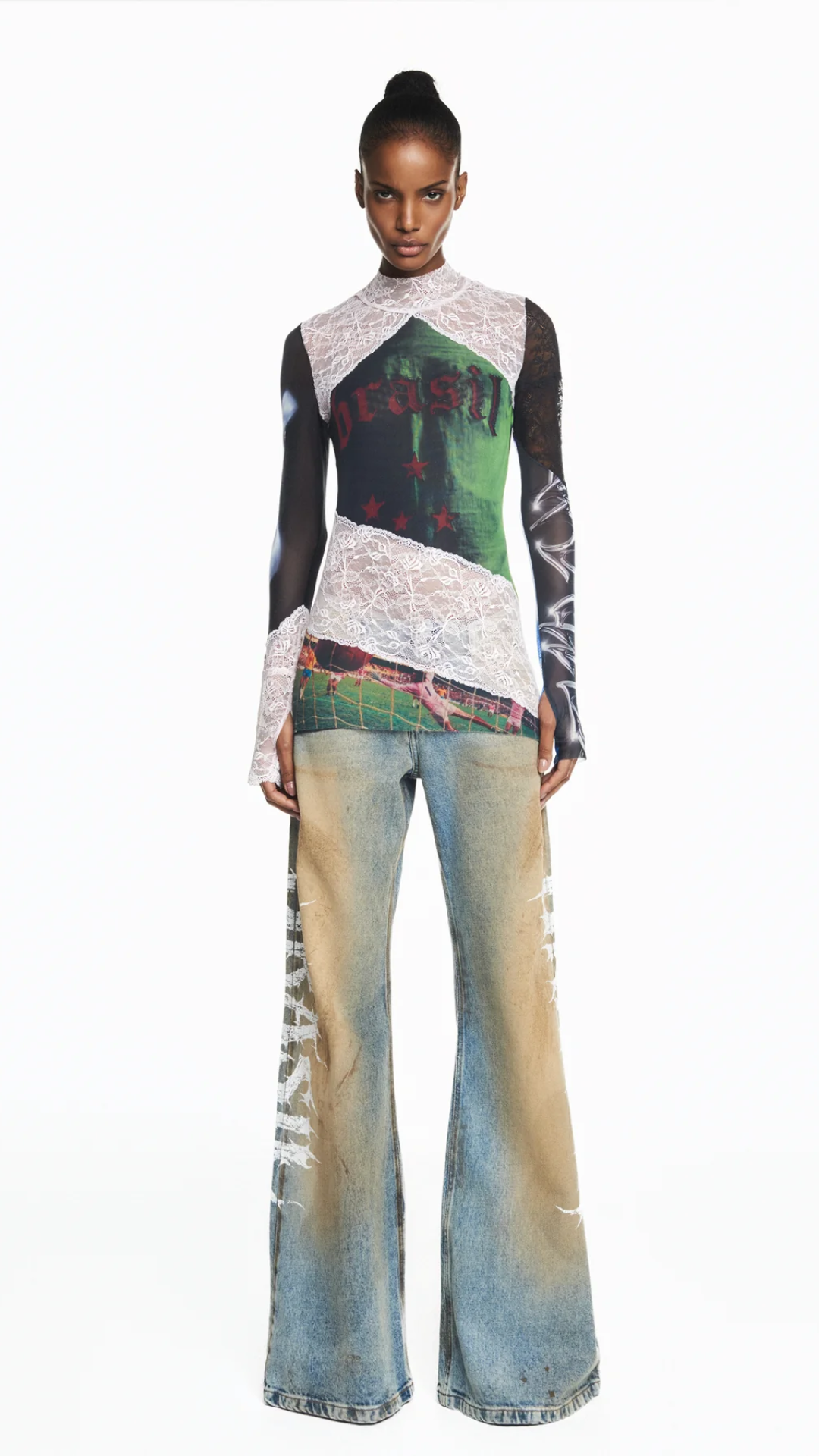 Blusa Manga Longa Gola Alta Tule e Renda Brasil