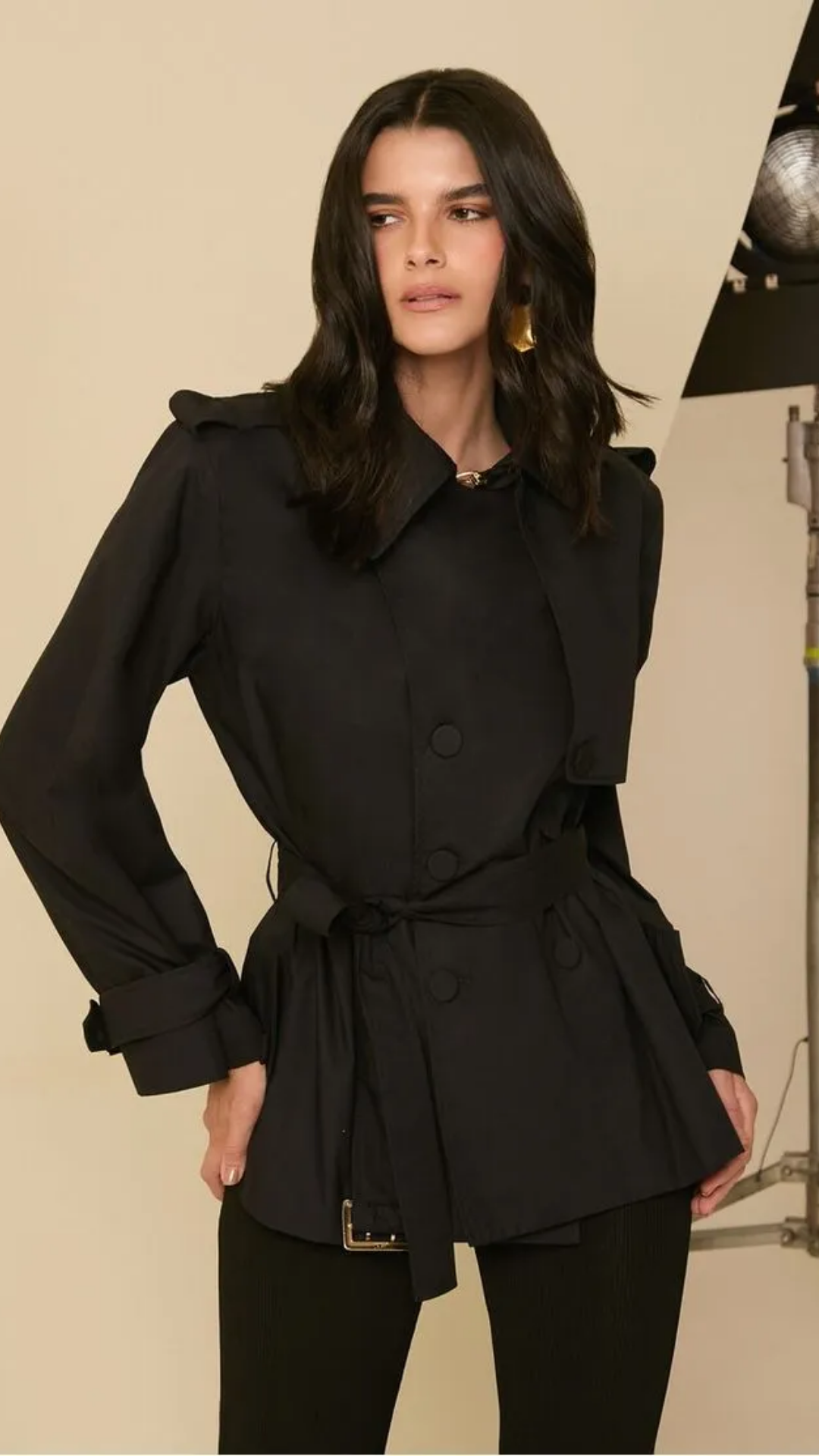 Trench Coat Curto Preto