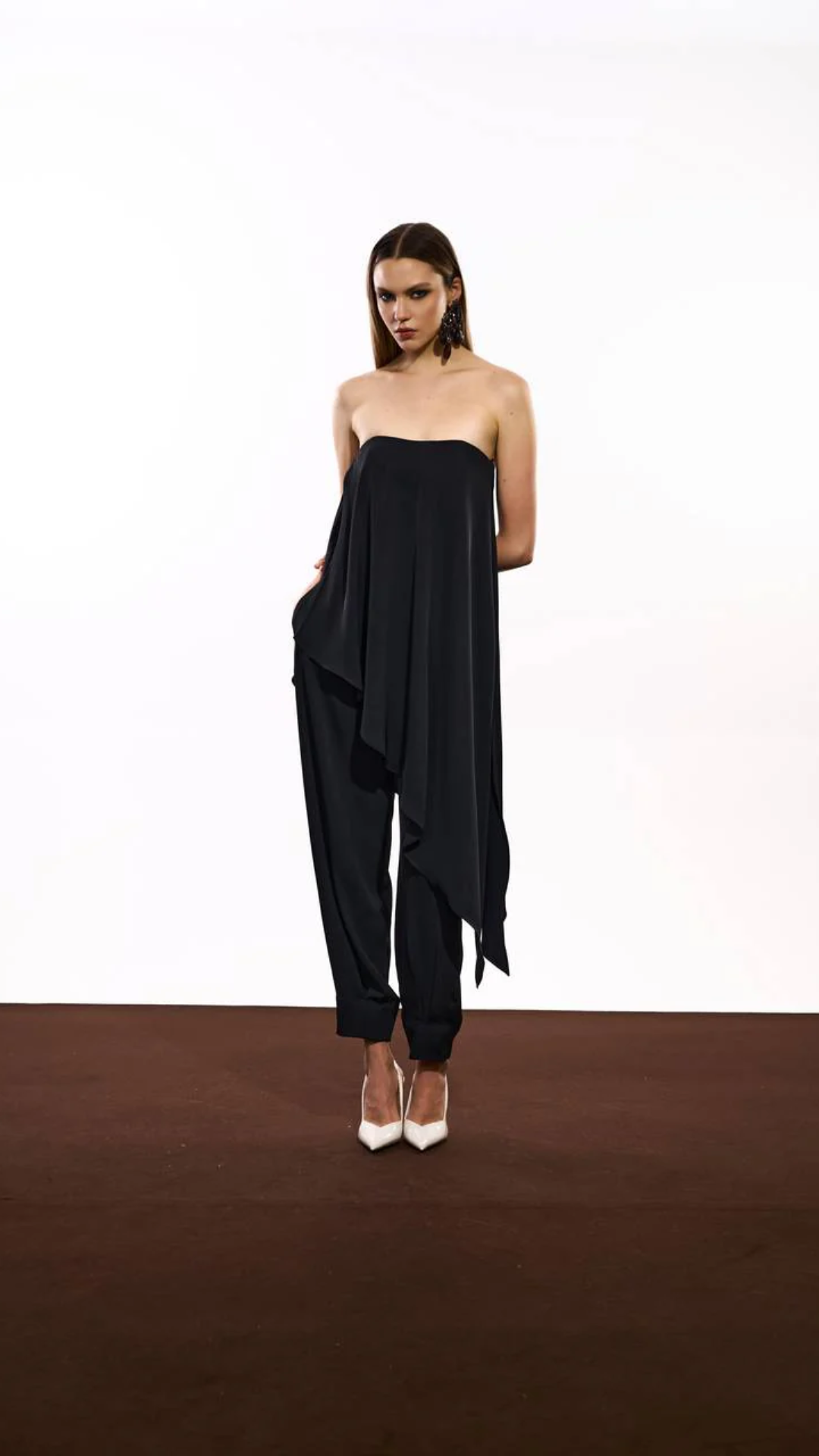 Calça Leve Com Pregas Preto