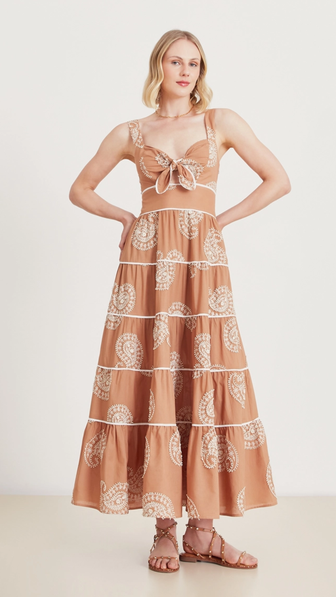 Vestido Longo Camily Marrom