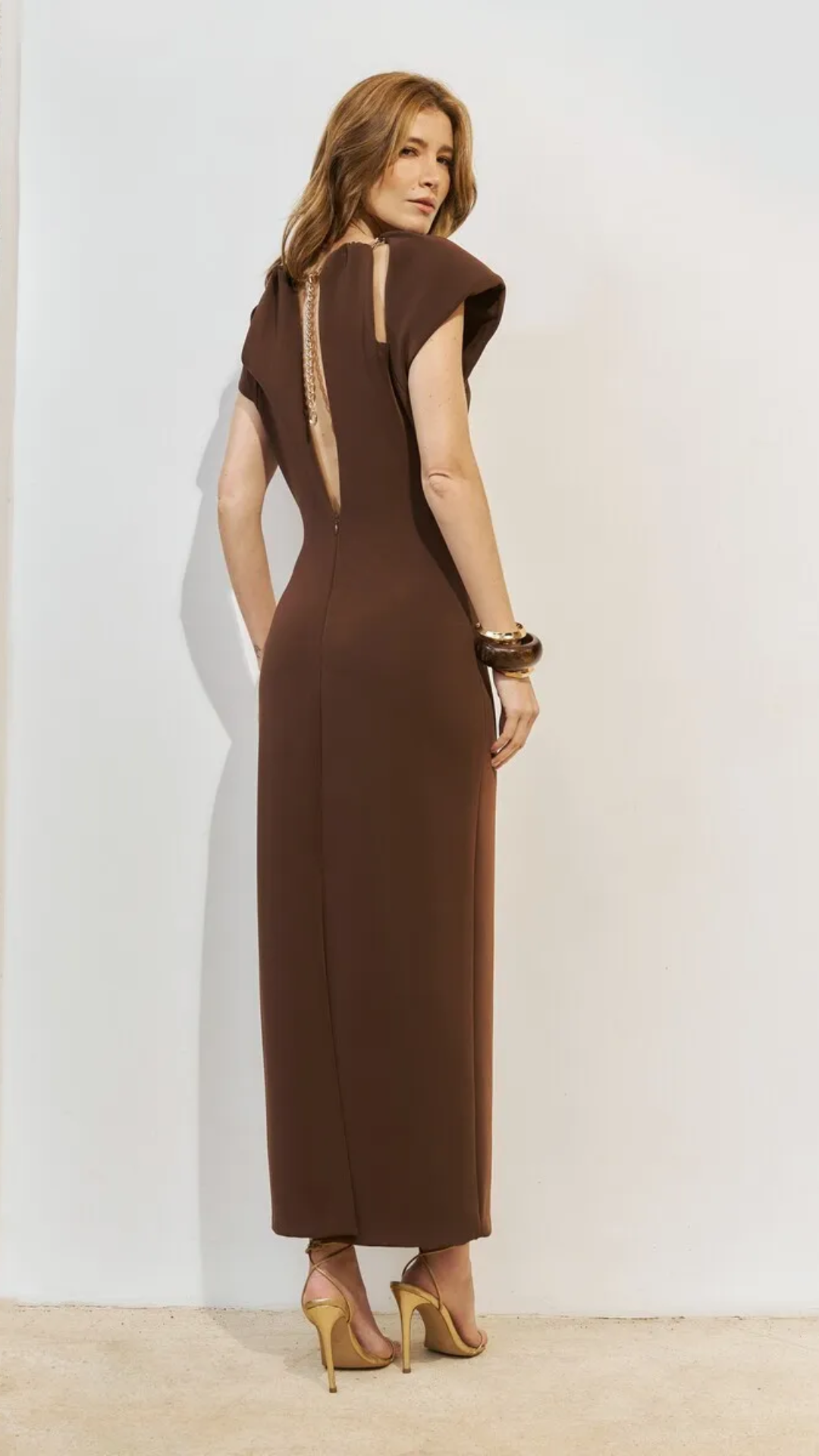 Vestido Maxi Midi Com Recortes Marrom