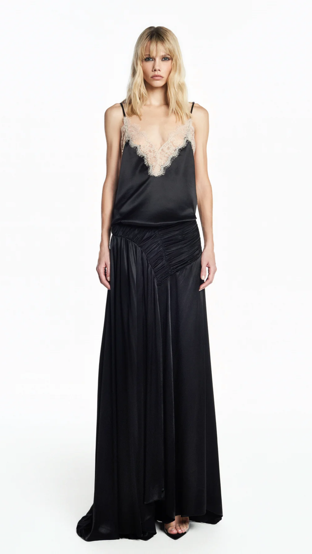 Saia Longa Drapeado Frontal Cetim Preto