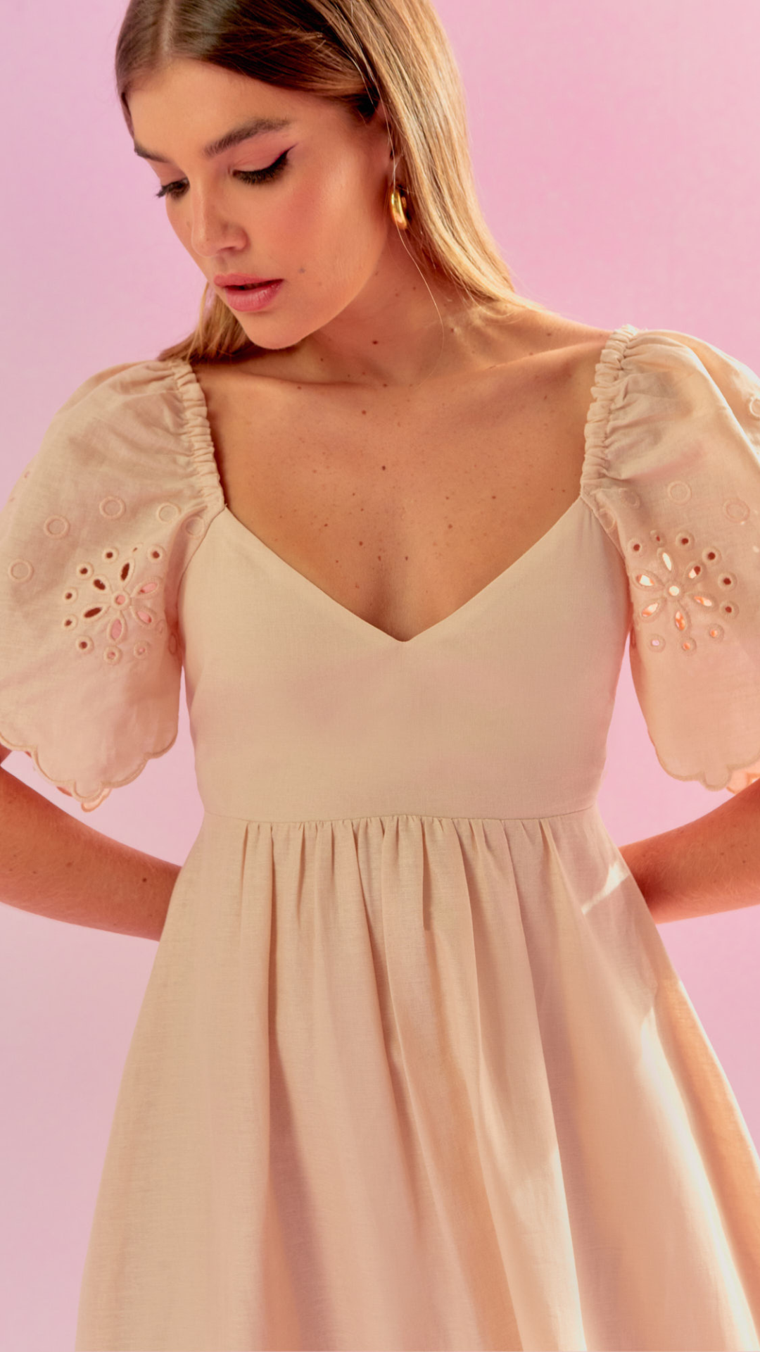 Vestido Linen Manga Bufante Richilieu Pérola