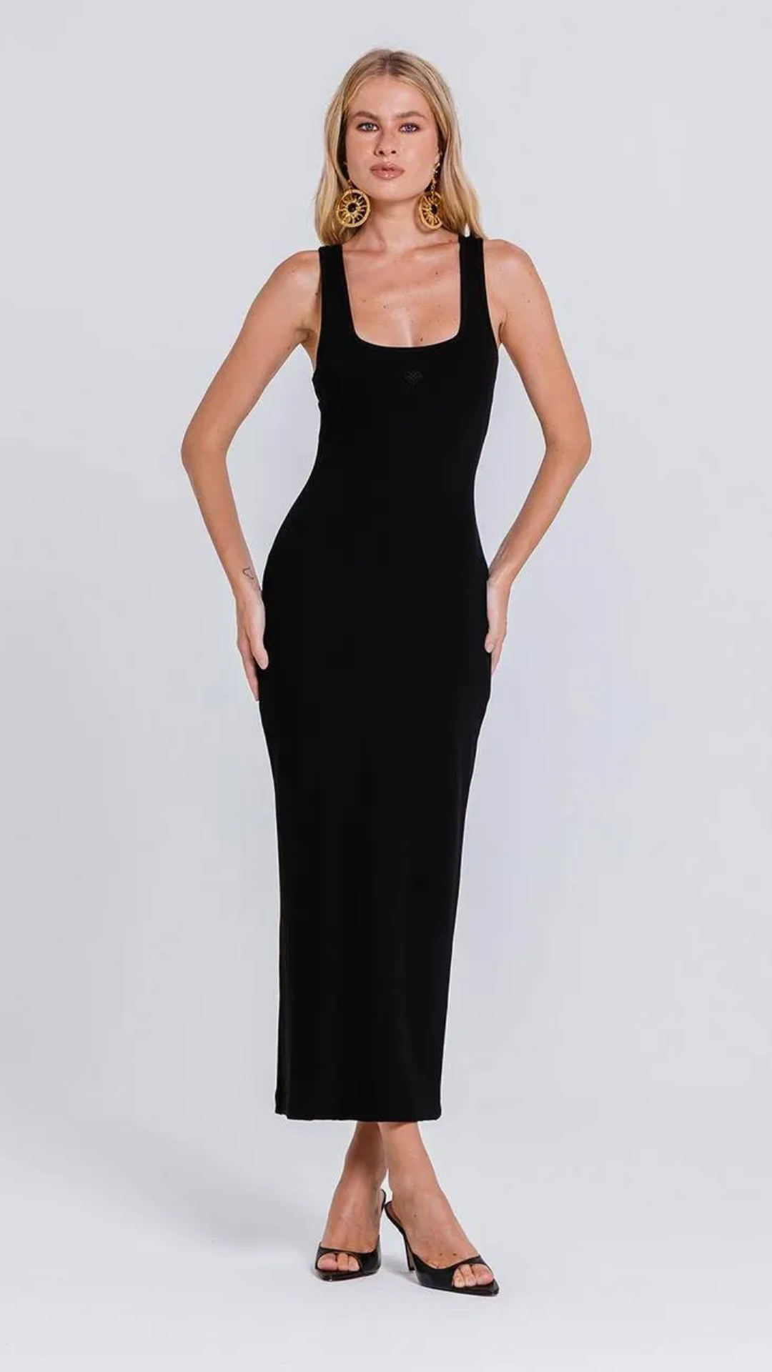 Vestido Evangeline Preto