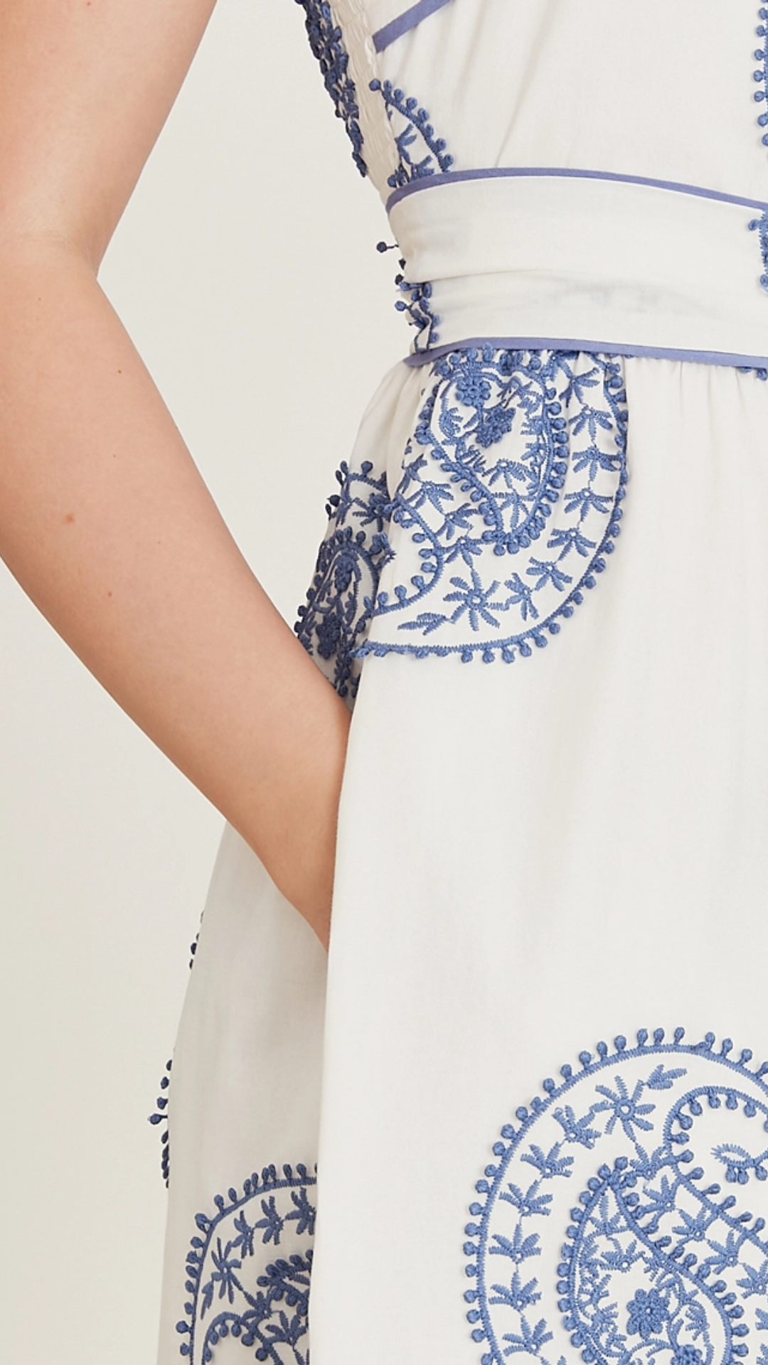 Vestido Midi Celia Branco