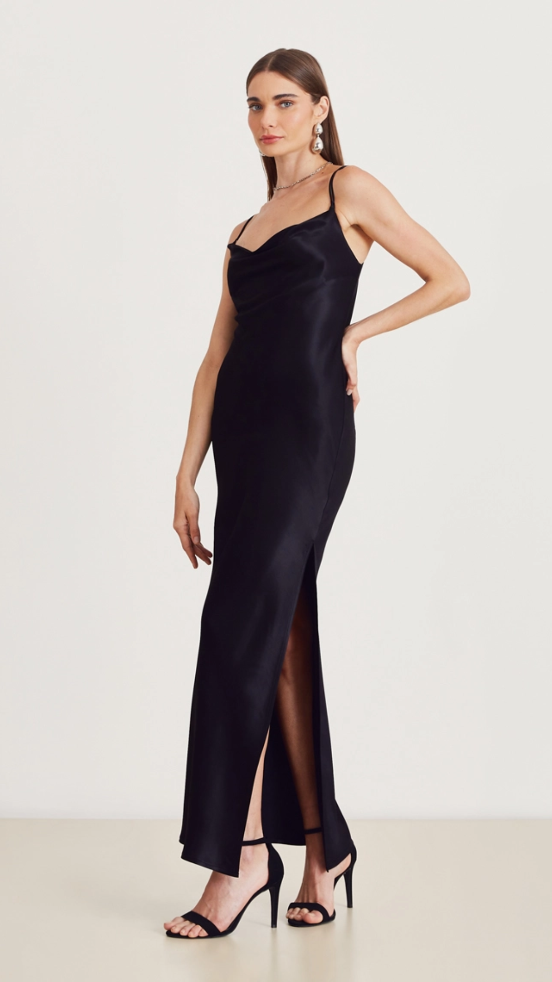 Vestido Longo Glaucia Preto