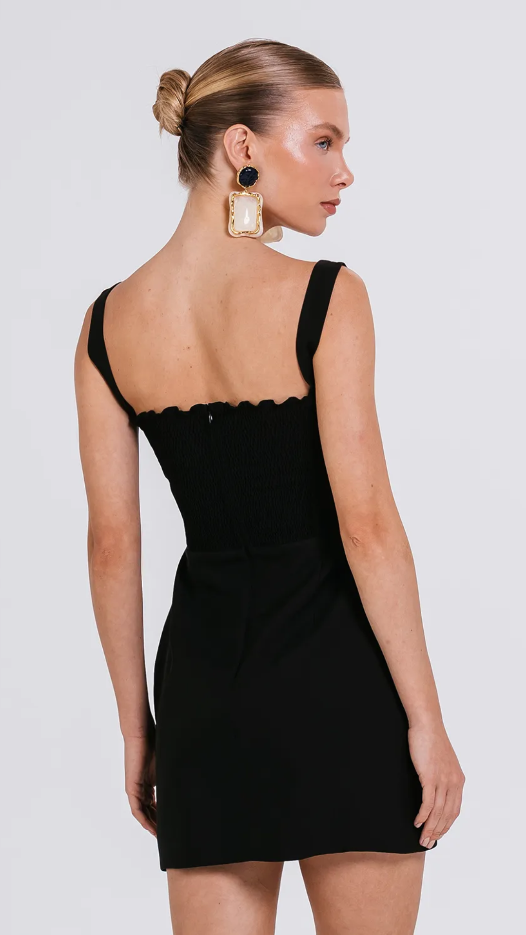 Vestido Caroline Preto