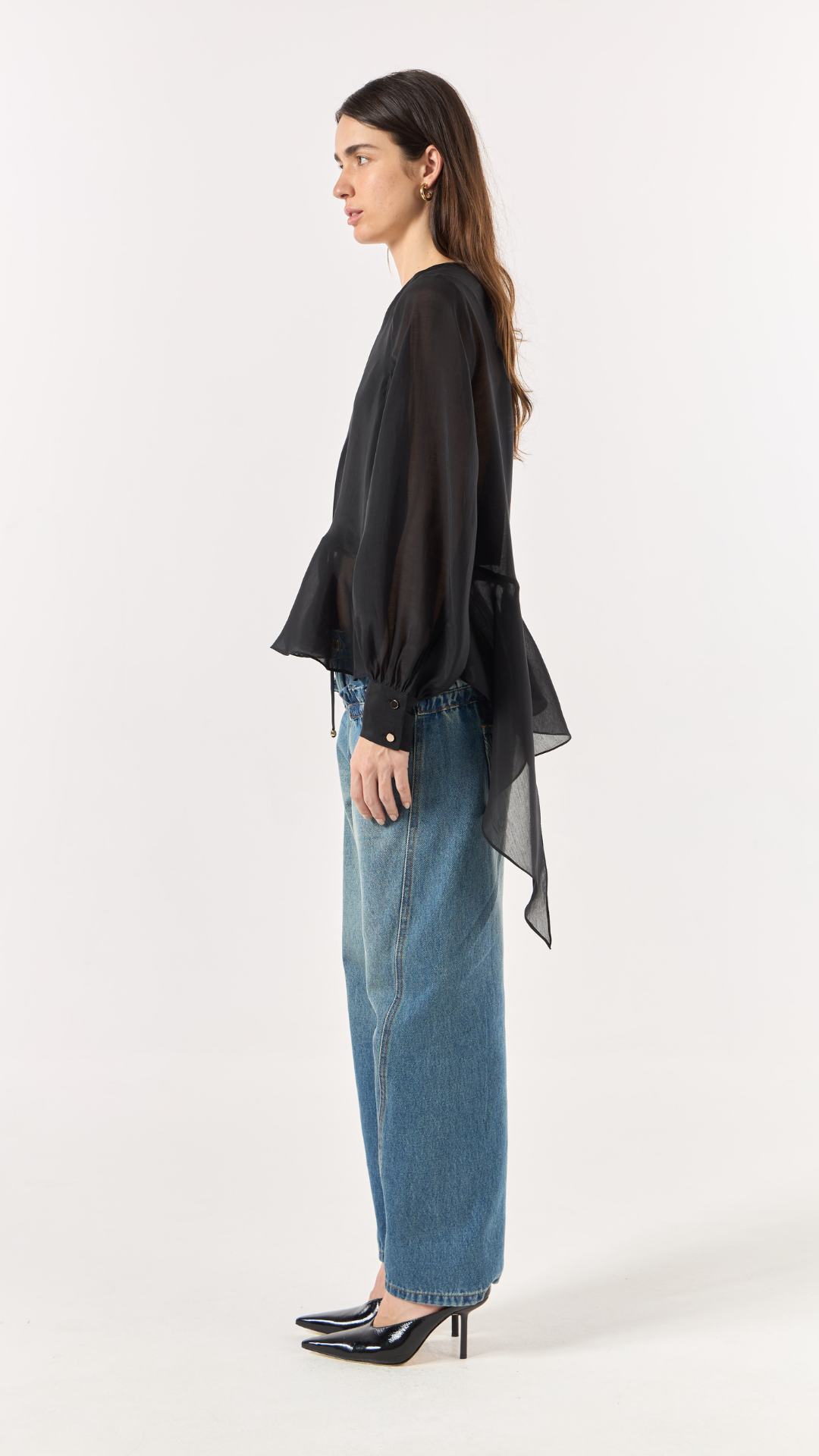 Blusa Manga Longa Assimétrica Preto
