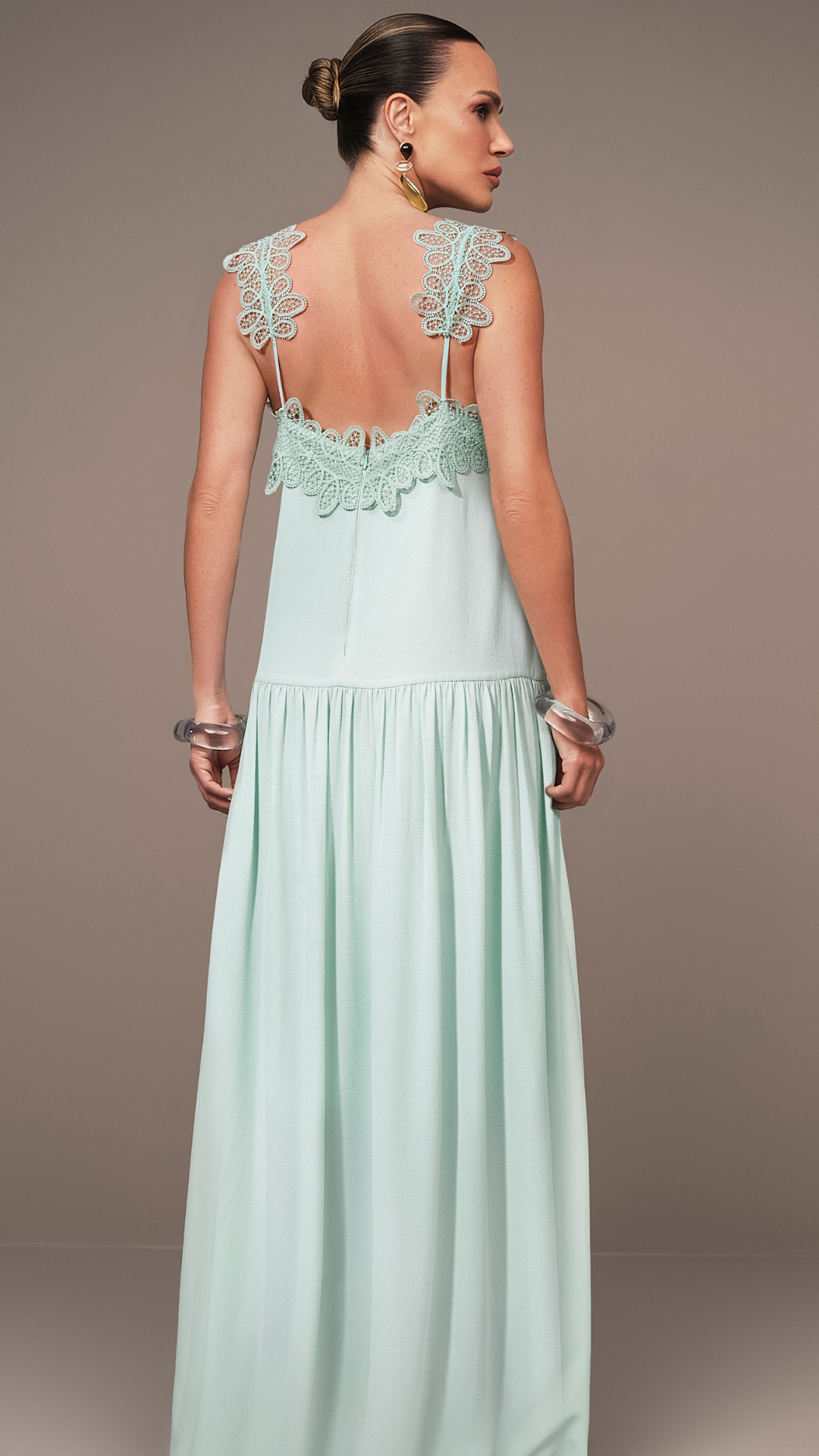 Vestido Longo Verde Água com Renda