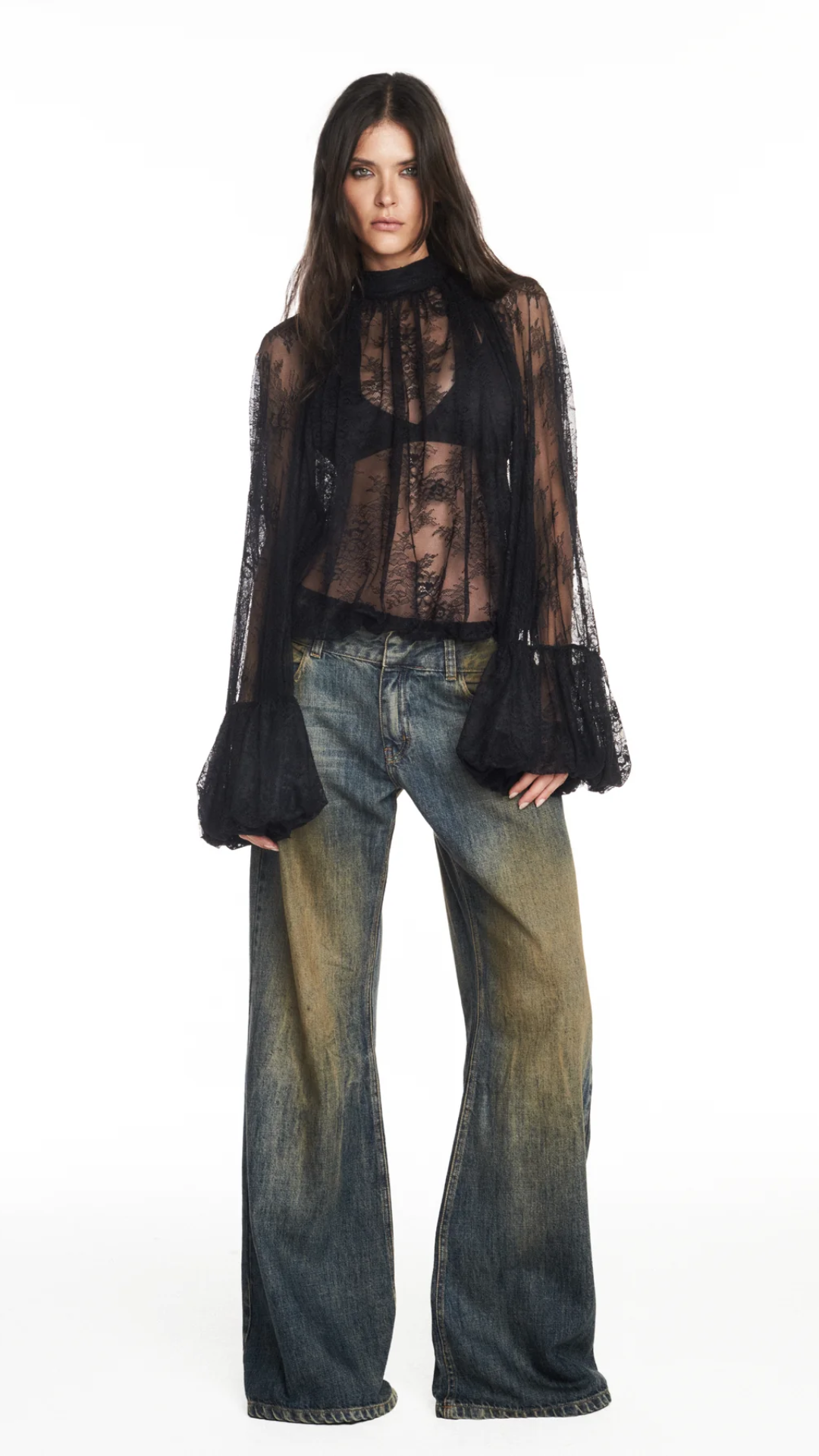 Blusa Gola Alta Manga Babado Renda Preto