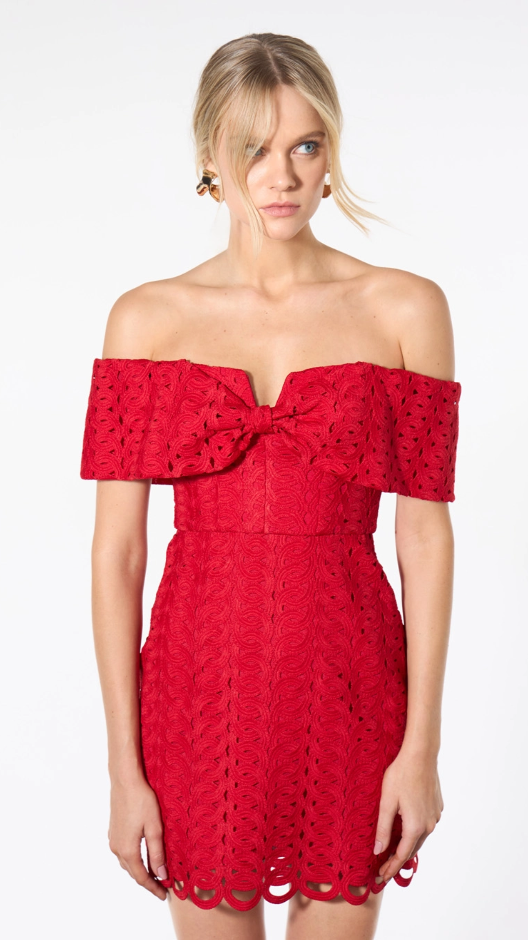 Vestido Curto Renda Elos Sparkl