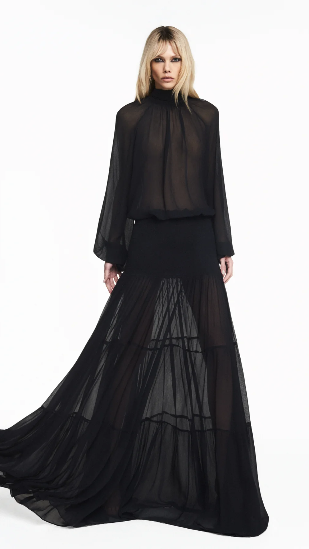 Blusa Manga Longa Gola Alta Chiffon Preto