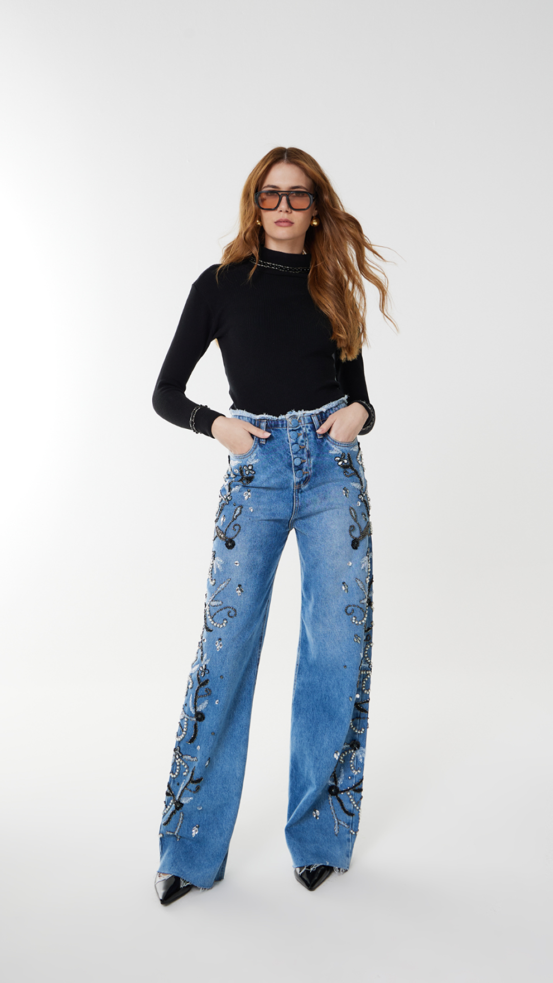 Calça Jeans Cintura Alta Bordada Bianca