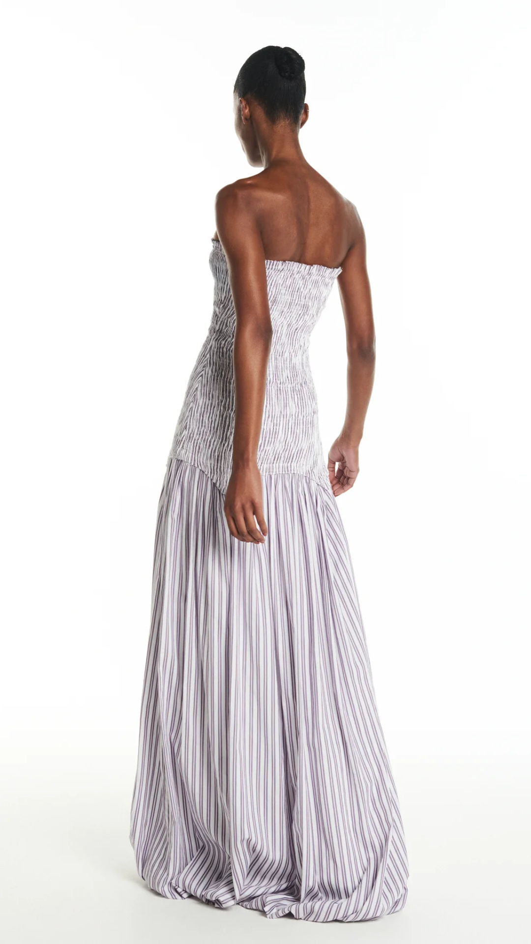 Vestido Longo Balonê Tomara que Caia Lilás e Off White