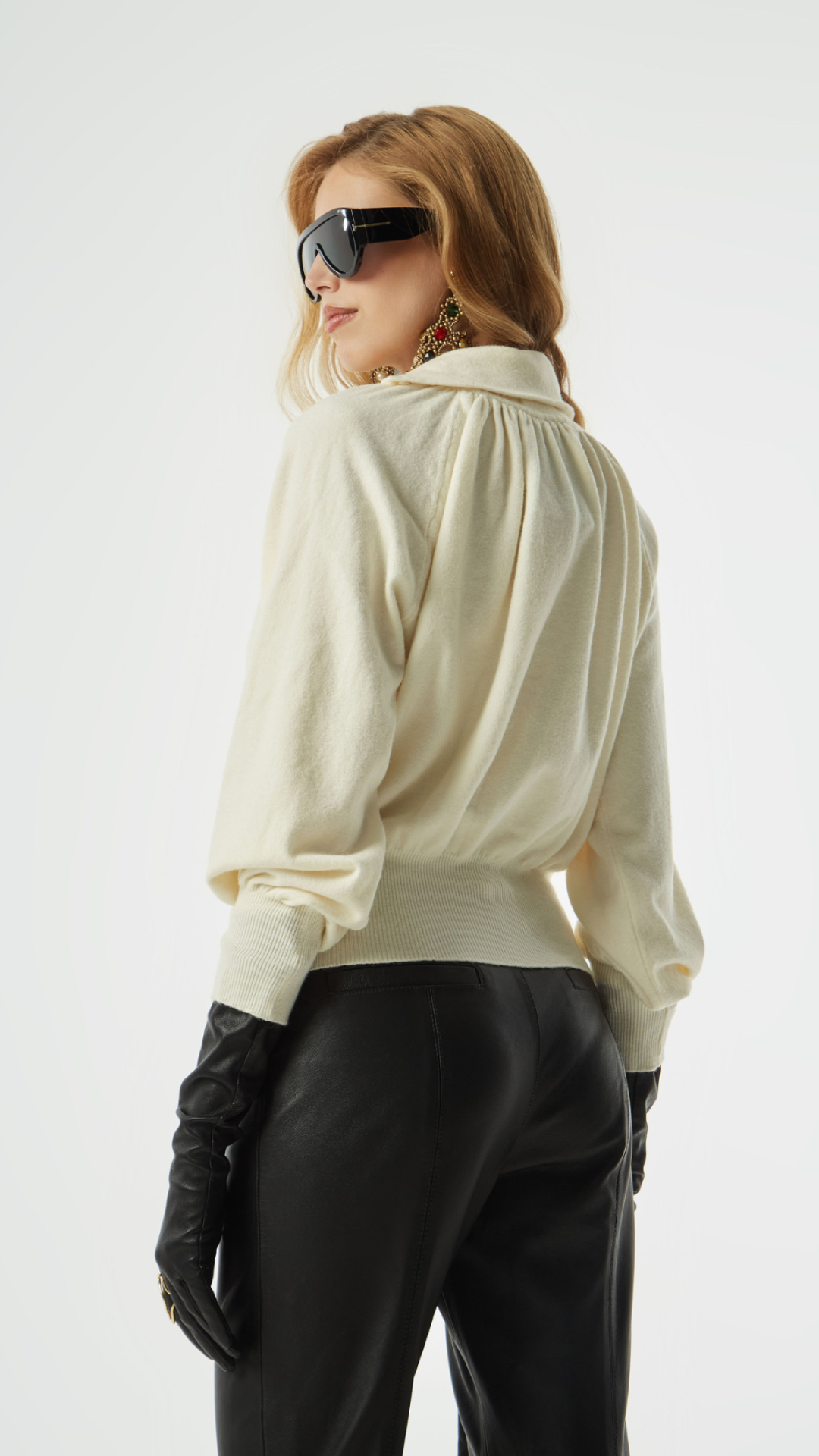 Blusa em Tricot Bear Fê Creme