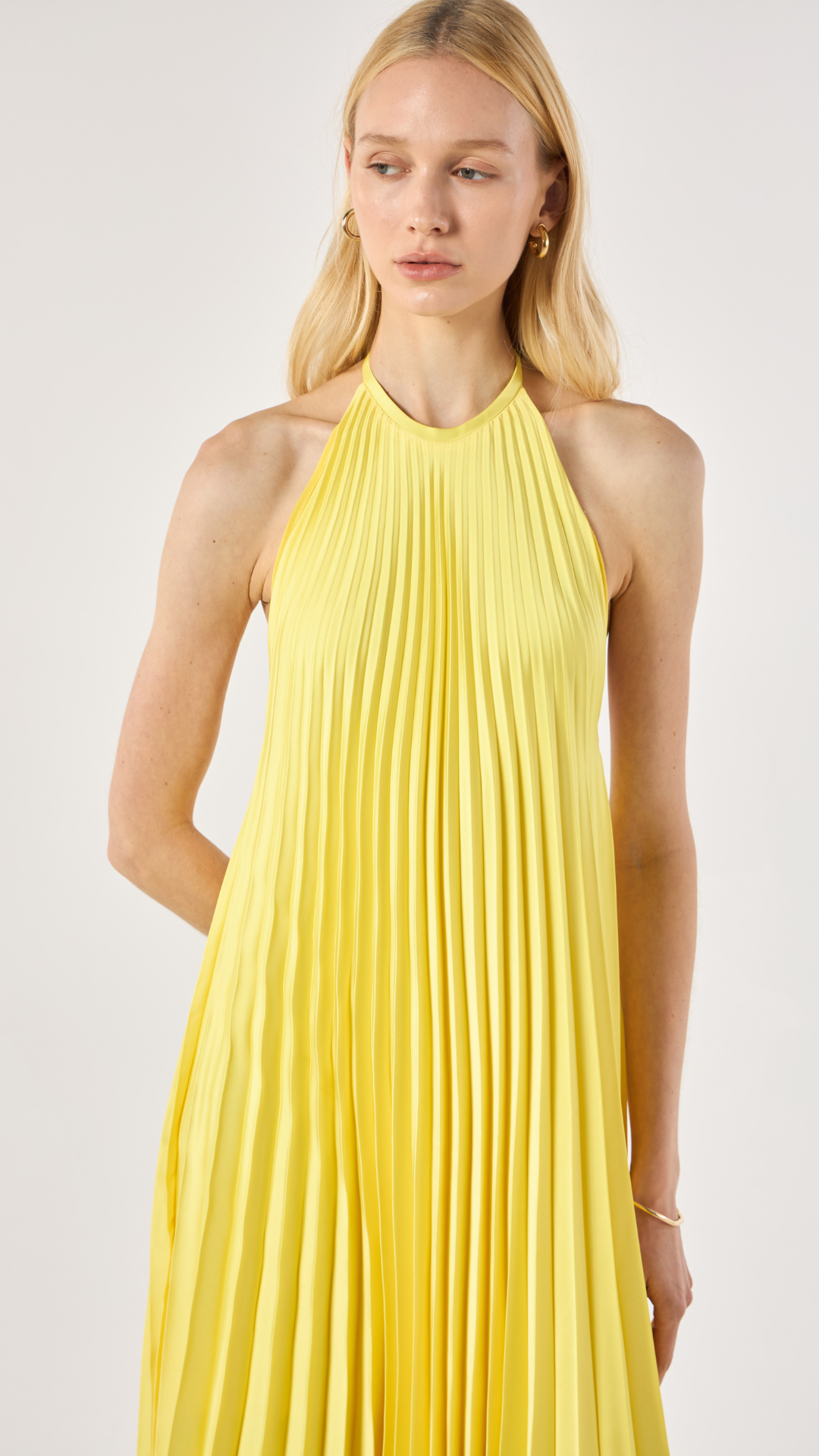 Vestido Longo Plissado Verde Mango