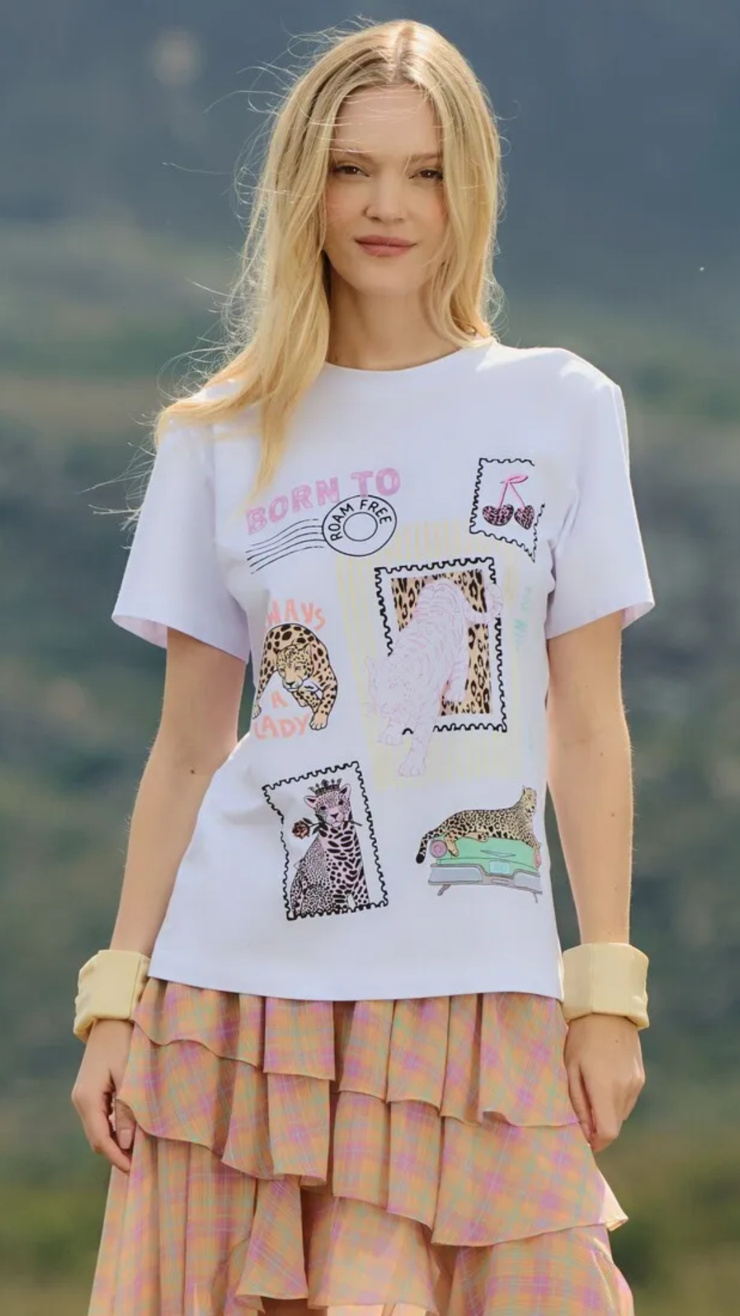 T-shirt Branca Estampada Born To