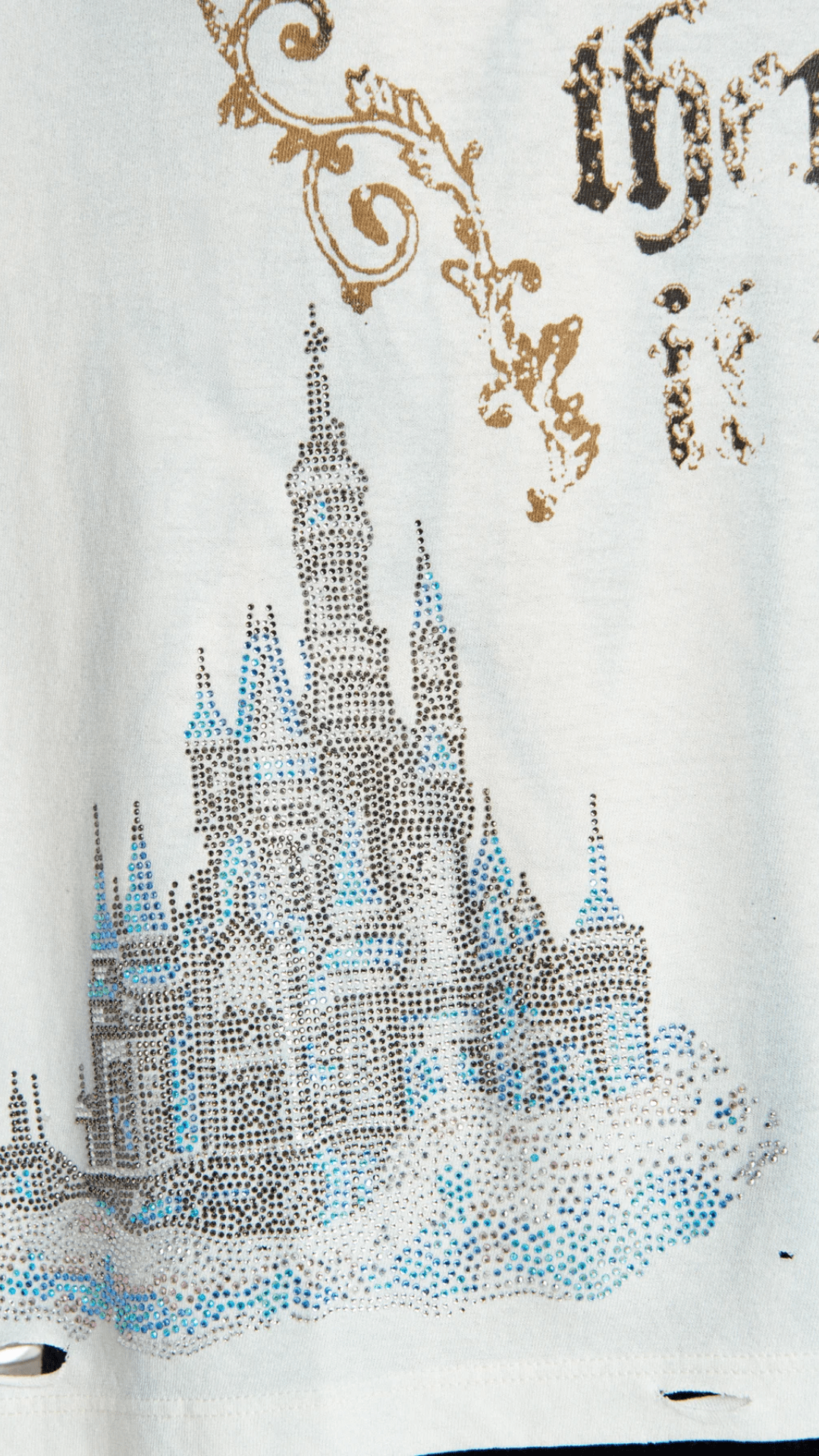 Camiseta Meant To Be Manchada