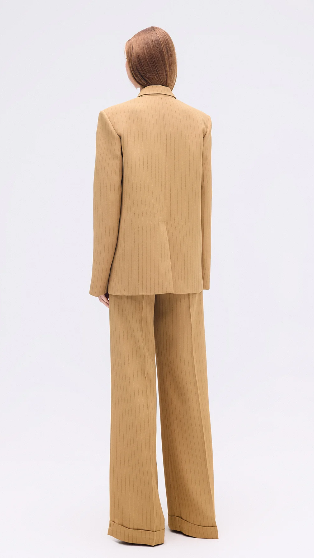 Blazer Alfaiataria Risca de Giz Caramelo