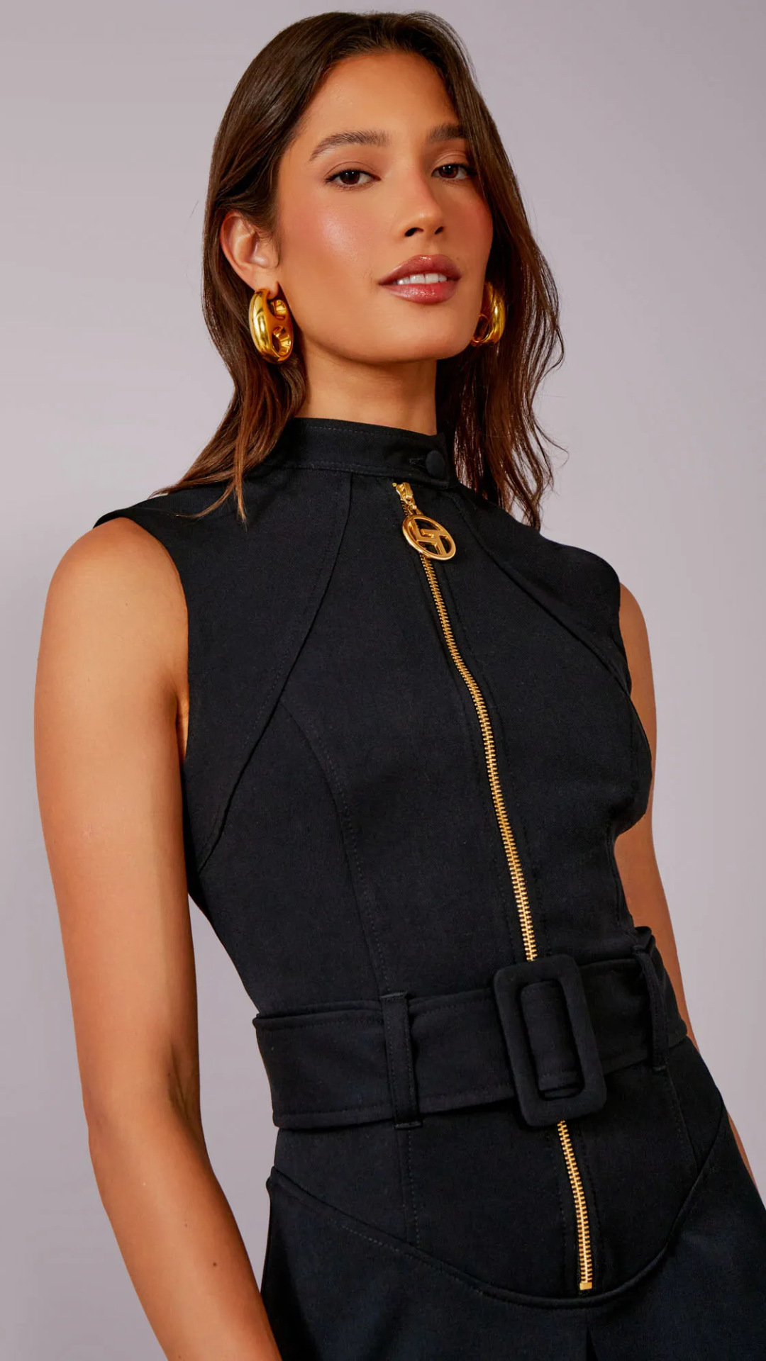 Vestido York Zíper Gola Mão Preto