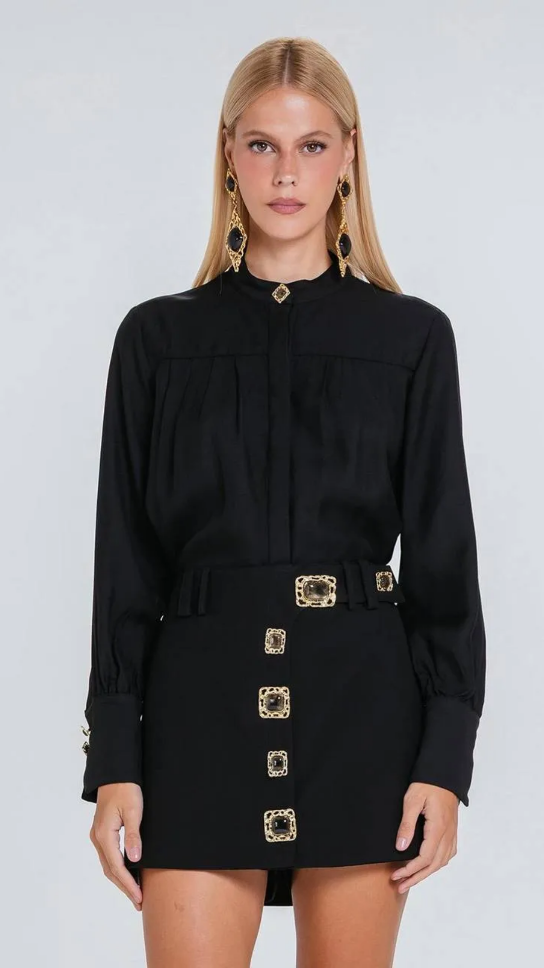 Short Saia Cléo Preto