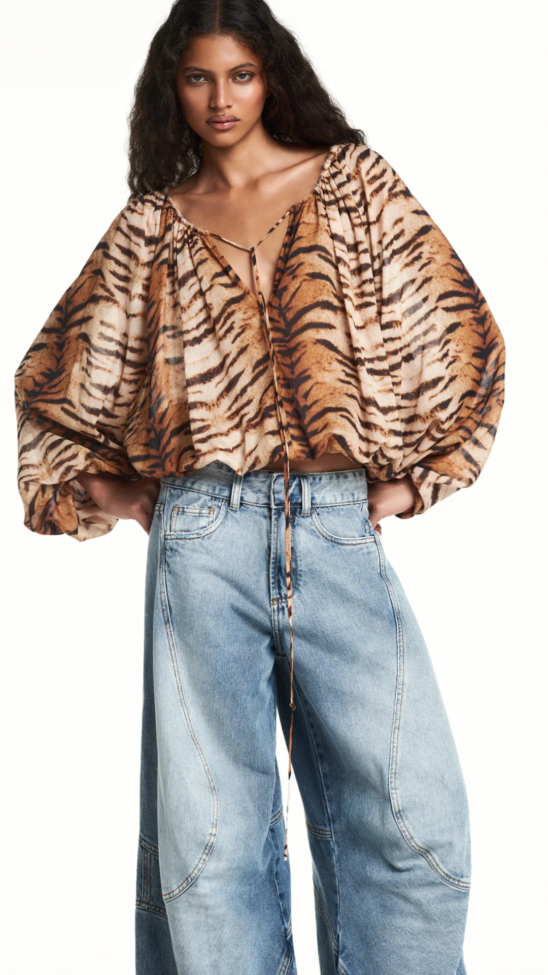 Calça Jeans Recortes