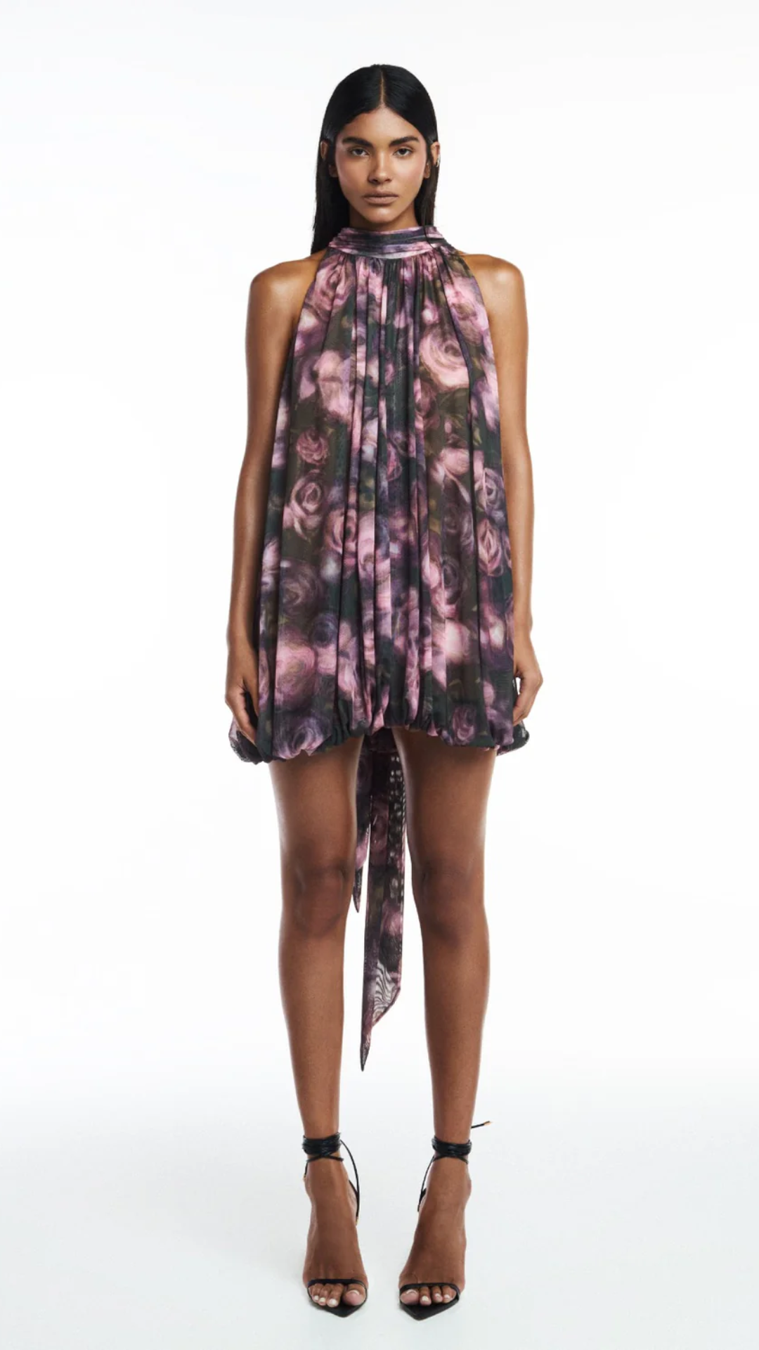 Vestido Curto Balonê Gola Alta sem Manga Tule Floral
