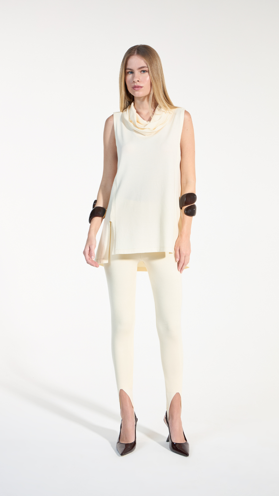 Conjunto Blusa e Calça Legging Bege Madeleine