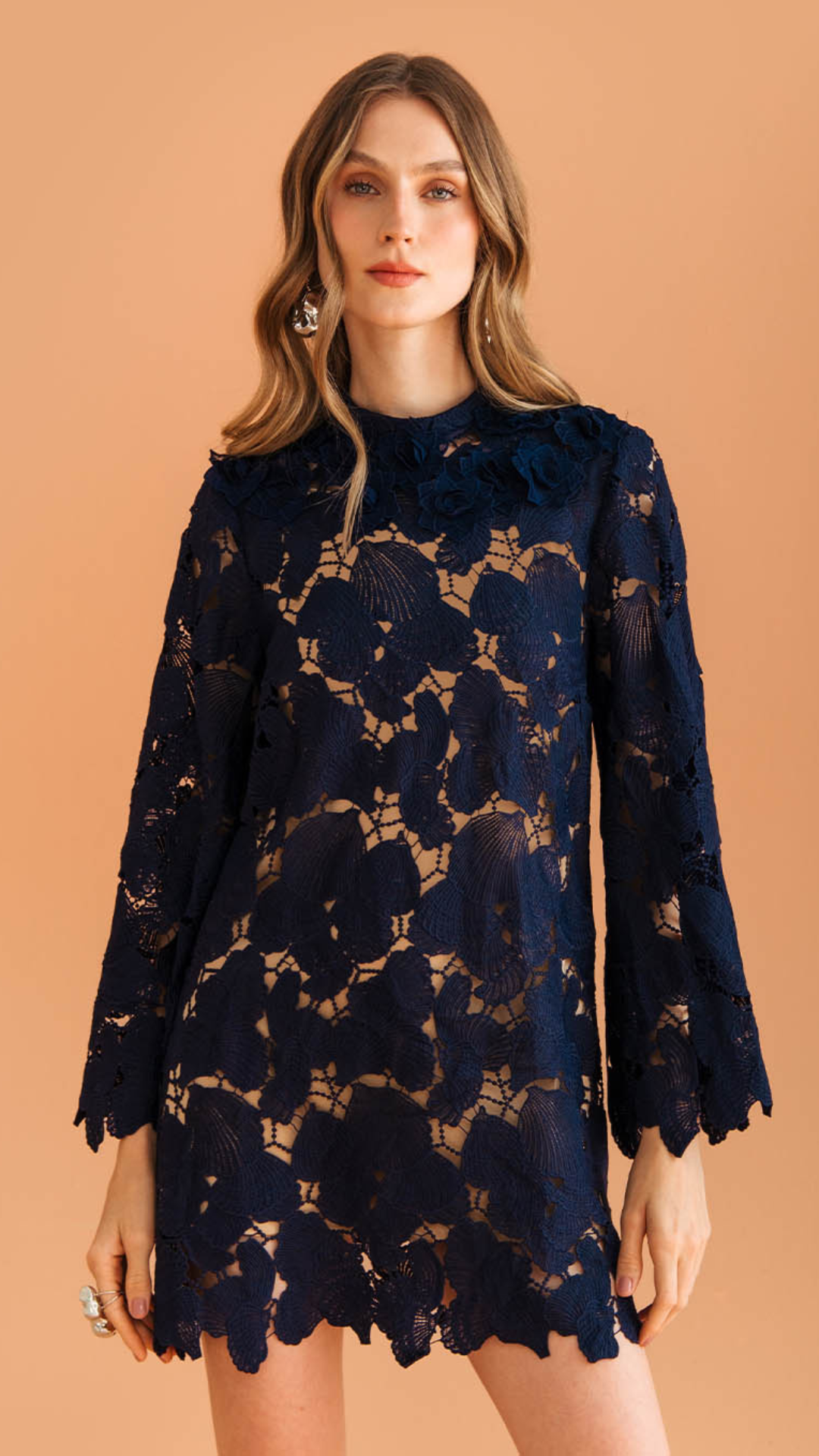 Vestido Curto Renda Conchas Azul Darkness