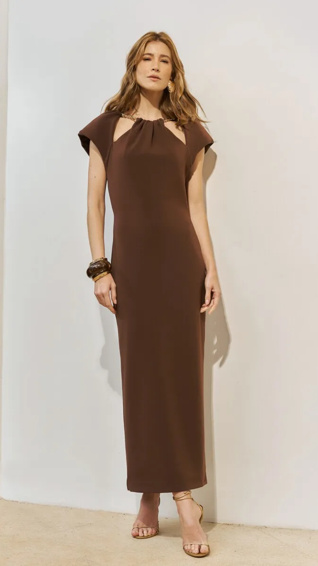 Vestido Maxi Midi Com Recortes Marrom