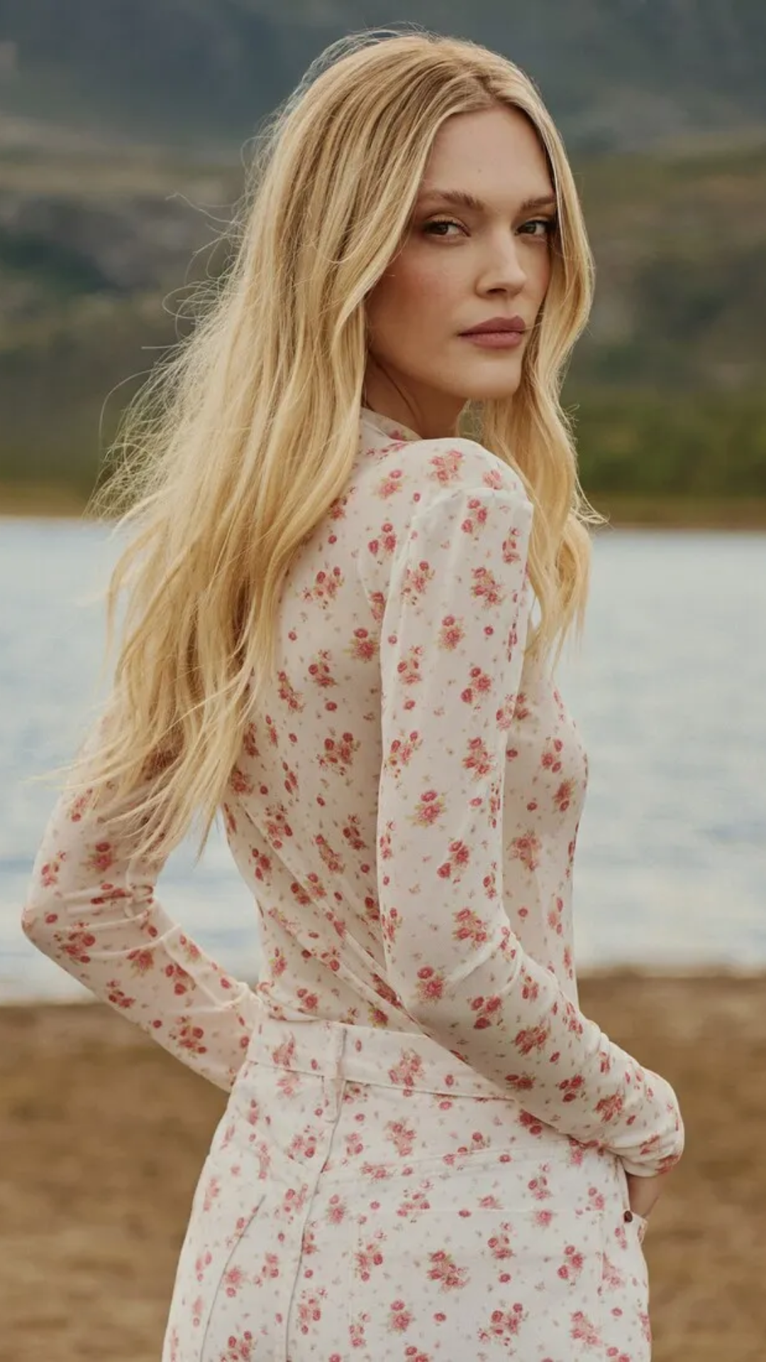 Blusa de Tule Floral Liberty