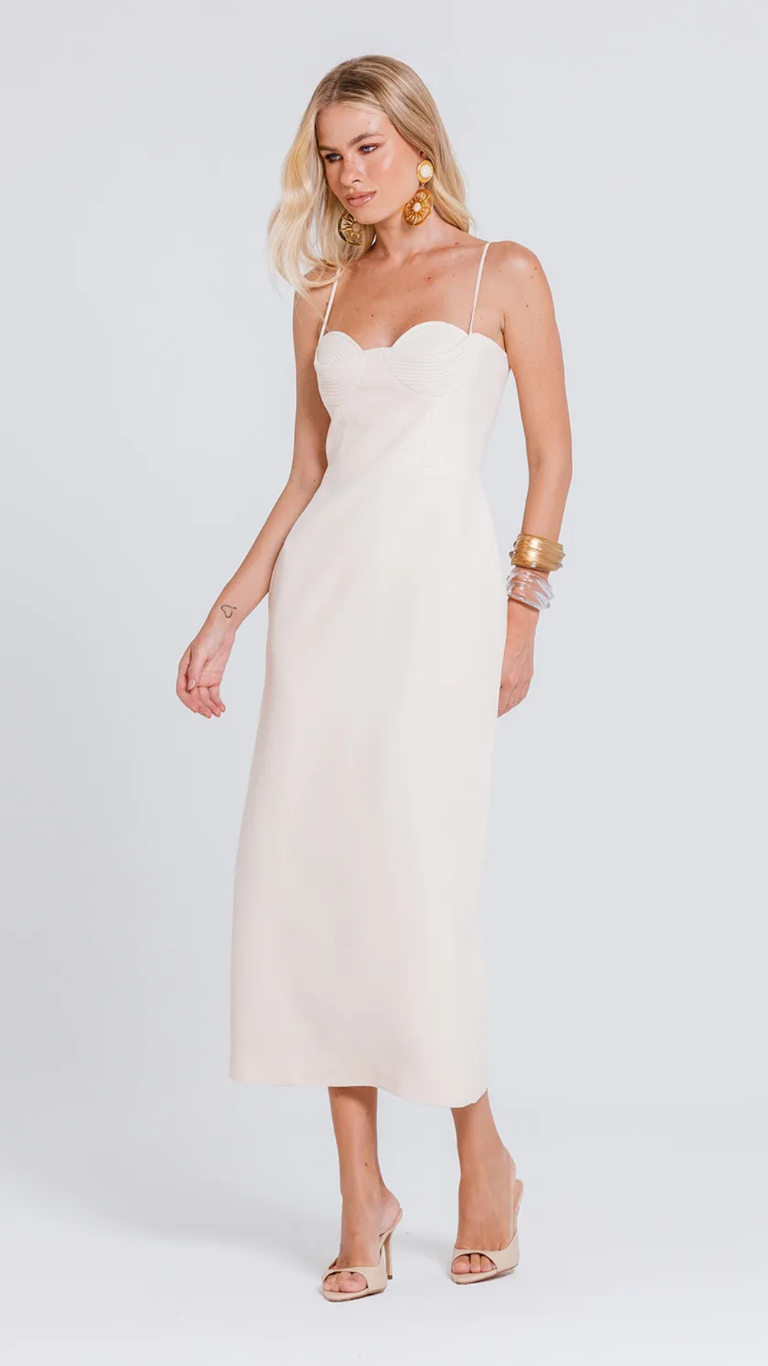 Vestido Iohara Areia