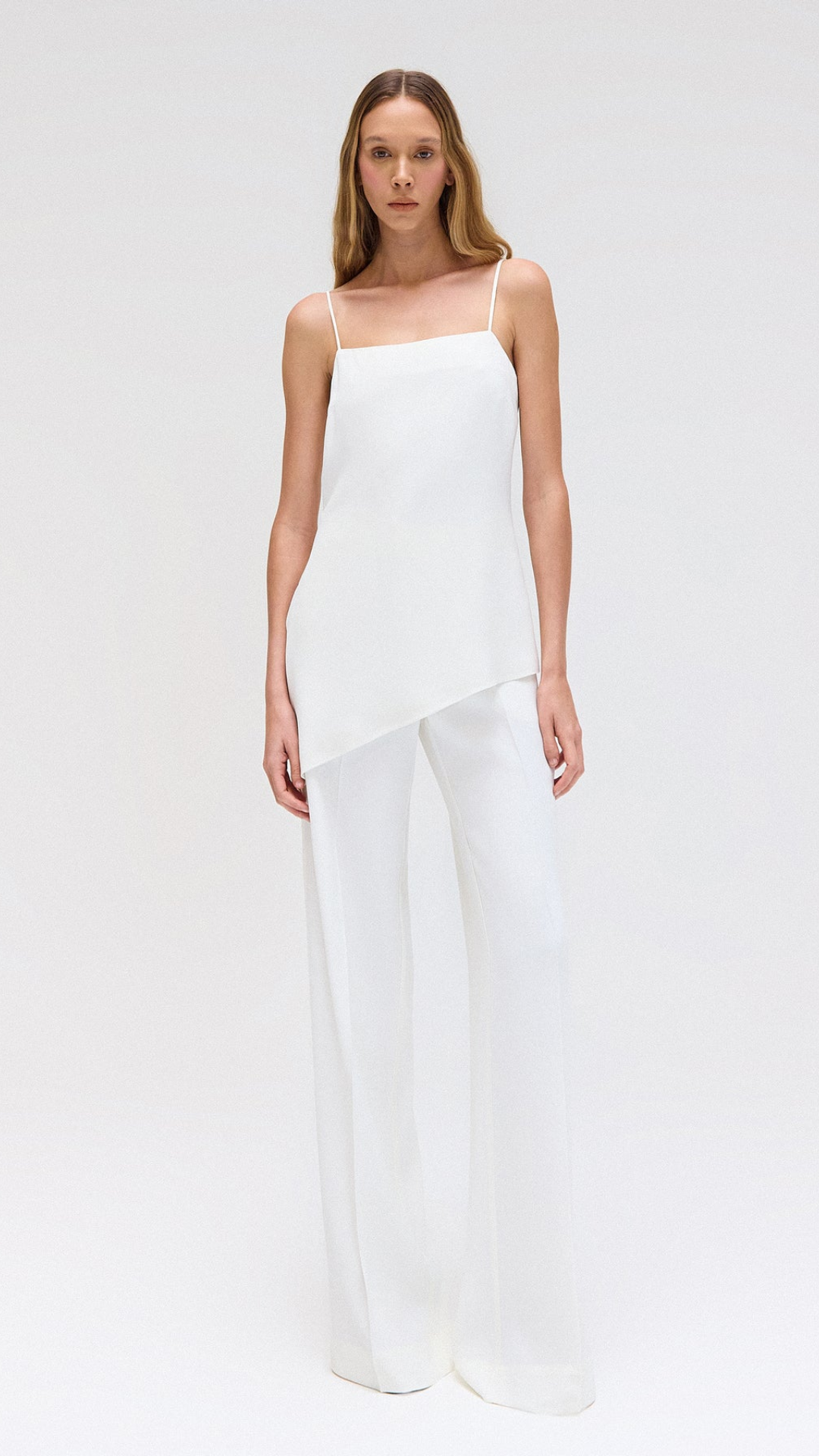 Regata Assimétrica Crepe Patou Off White