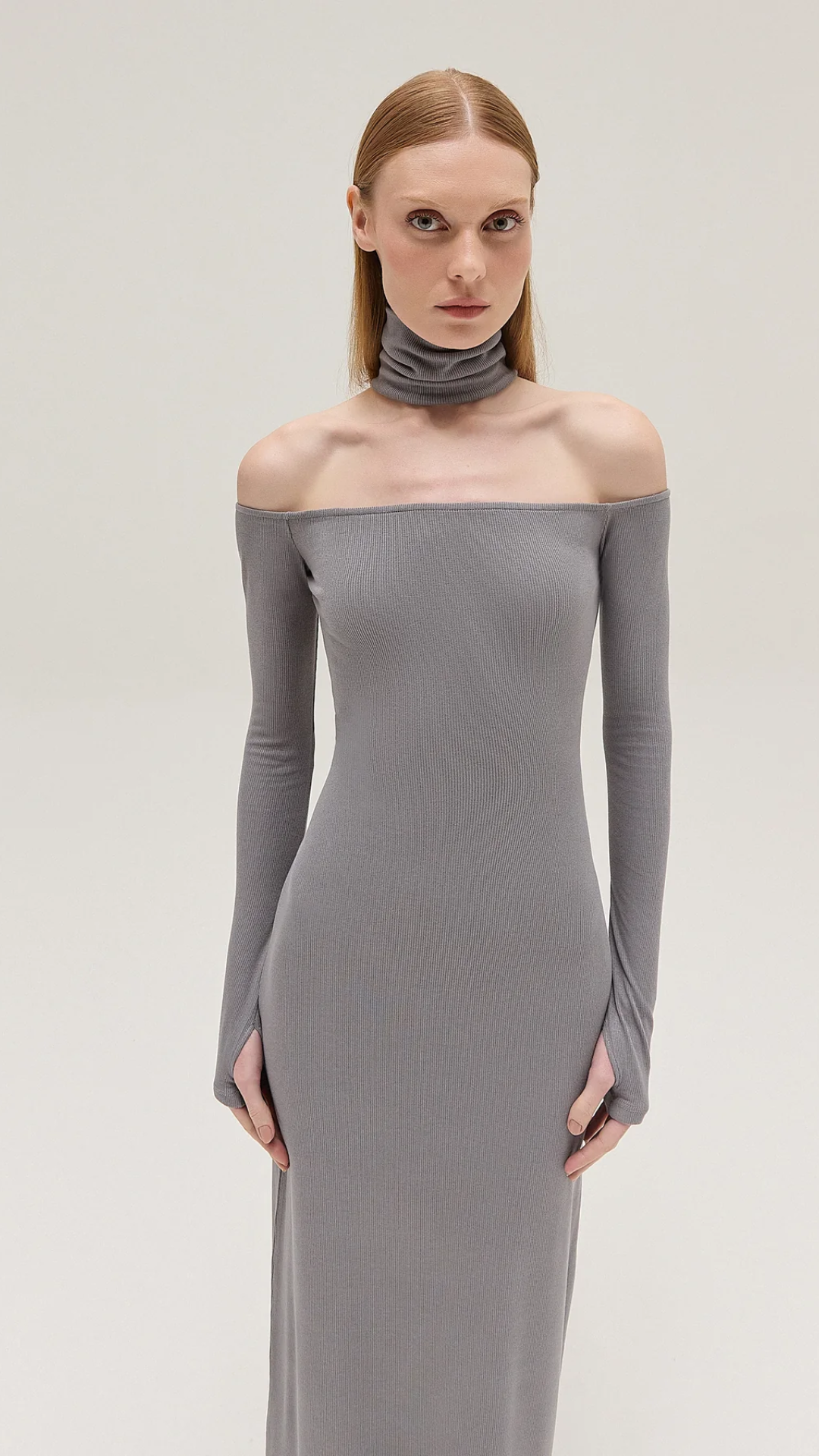Vestido Longo Decote Gola Falsa Malha Cinza